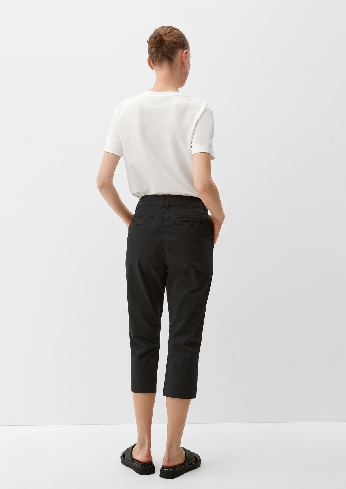 s.Oliver Relaxed fit: capri trousers with double belt loops