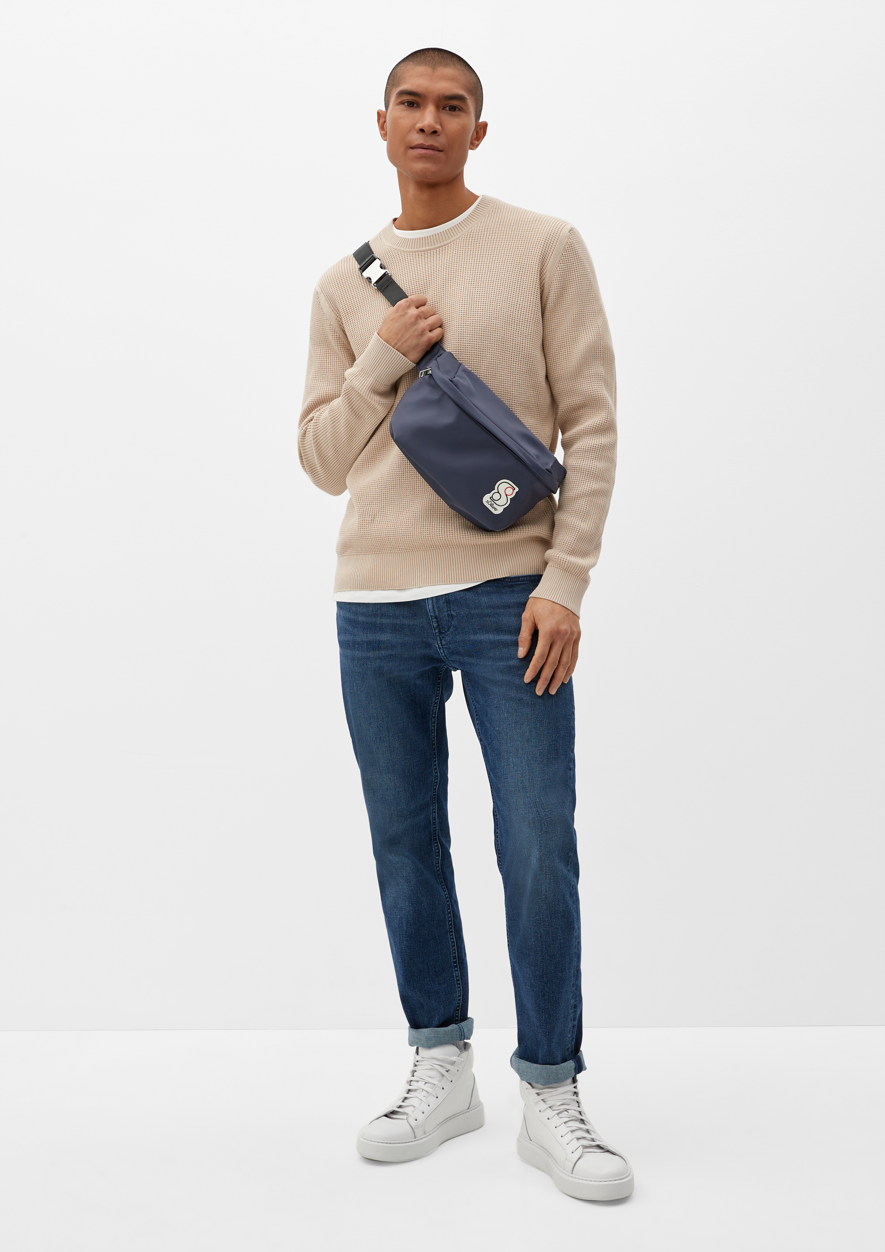 Crossbody Bag aus Nylon navy s.Oliver