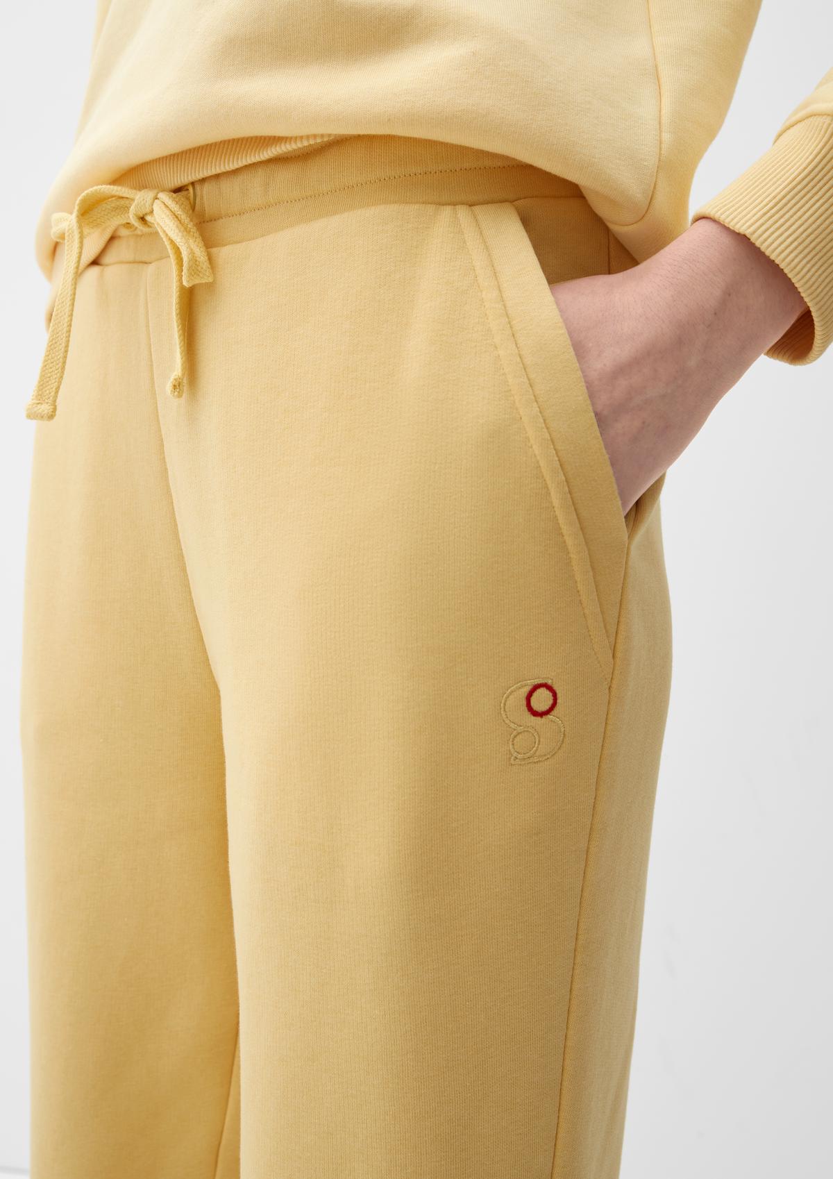 s.Oliver Loose fit: tracksuit bottoms made of sweatshirt fabric