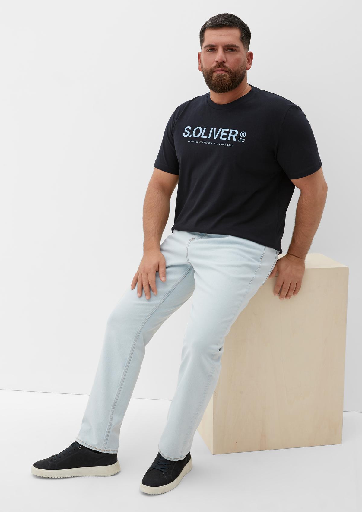 s.Oliver Jeans Casby / relaxed fit / mid rise / straight leg