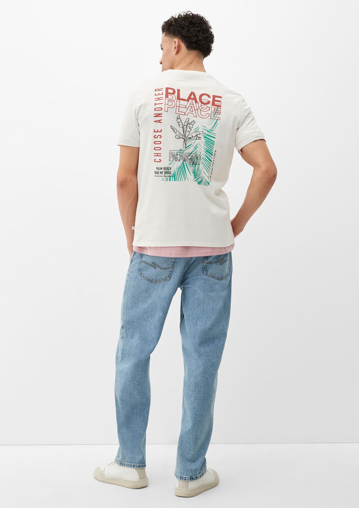 s.Oliver Regular: Bavlněné tričko s potiskem na zádech