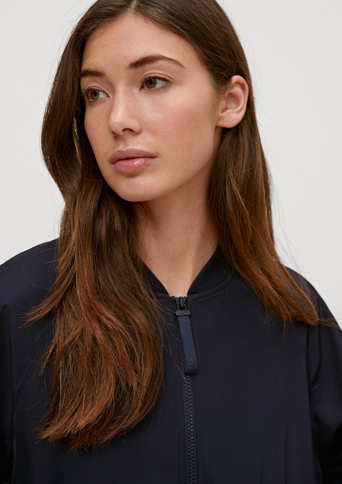 comma Bomber jacket with a stand-up collar