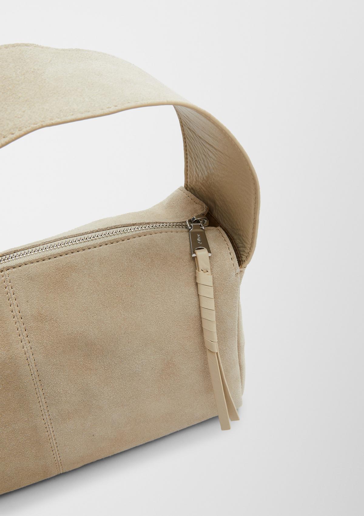 s.Oliver Leather shoulder bag