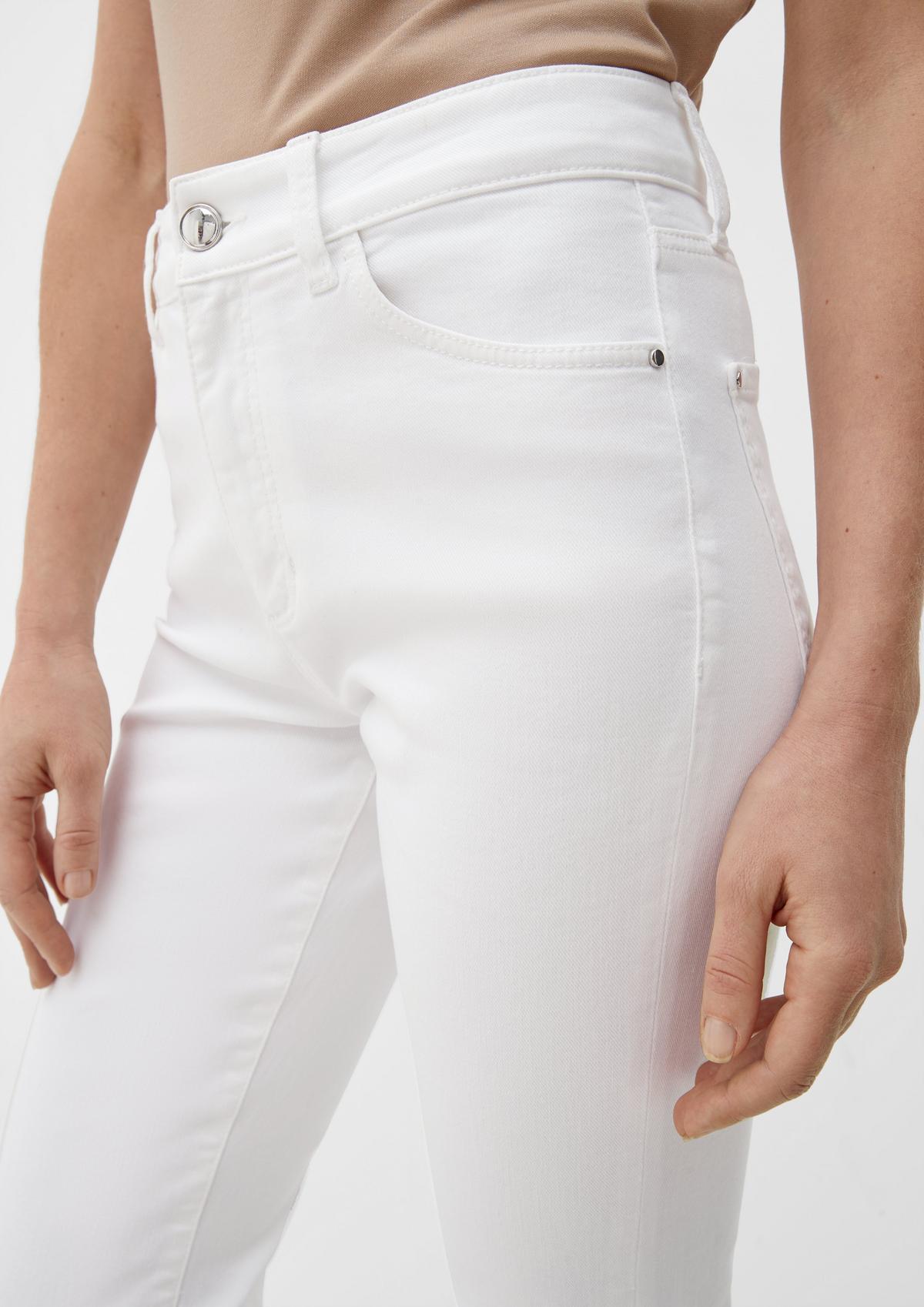 s.Oliver Slim: džíny rozšířenými nohavicemi