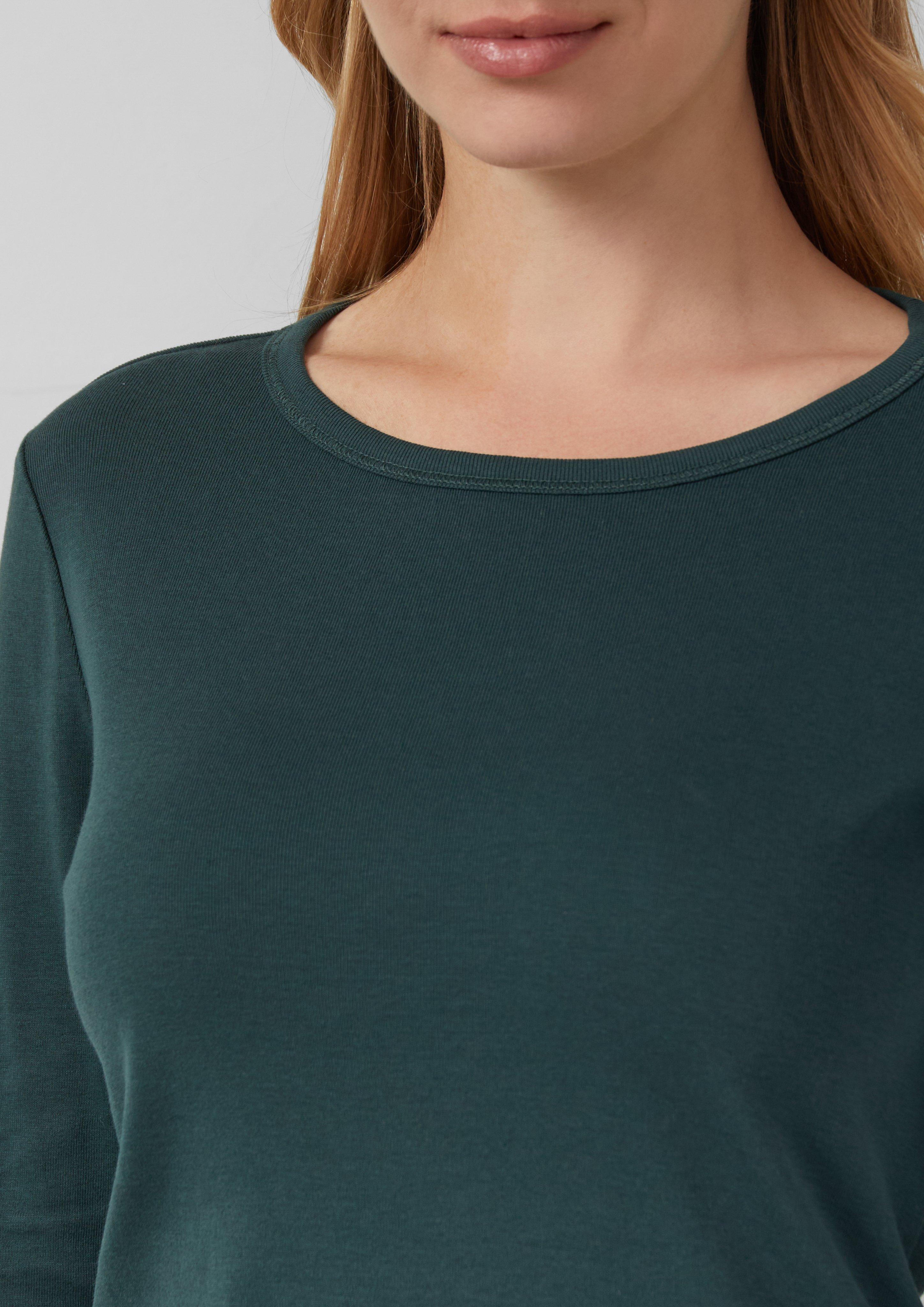 T-shirt in 6933, 5959, 0100, 9999, 3902, 5141 & 0805