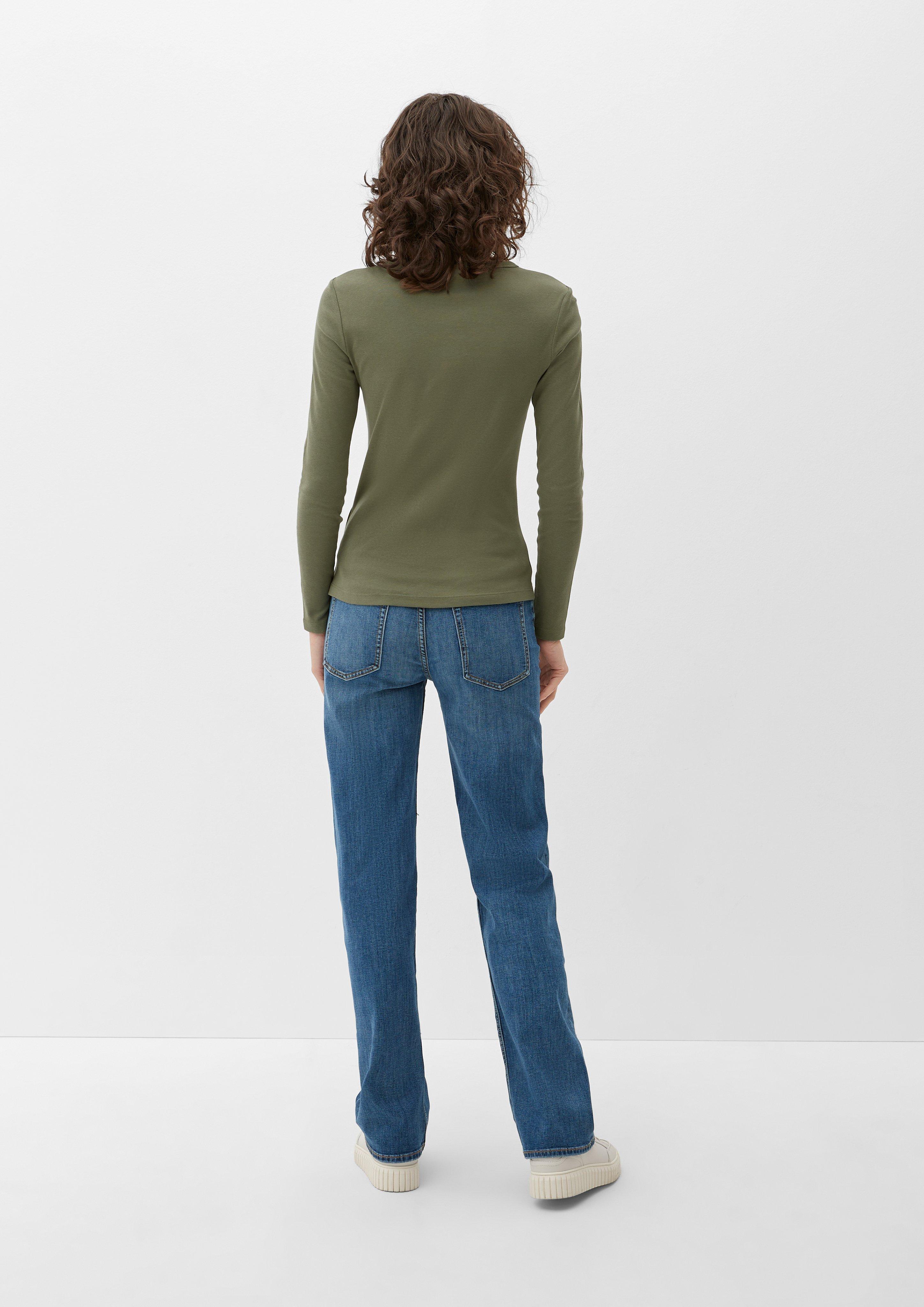 T-shirt in 7928, 5959, 0100, 9999, 3902, 5141, 0805 & 6933