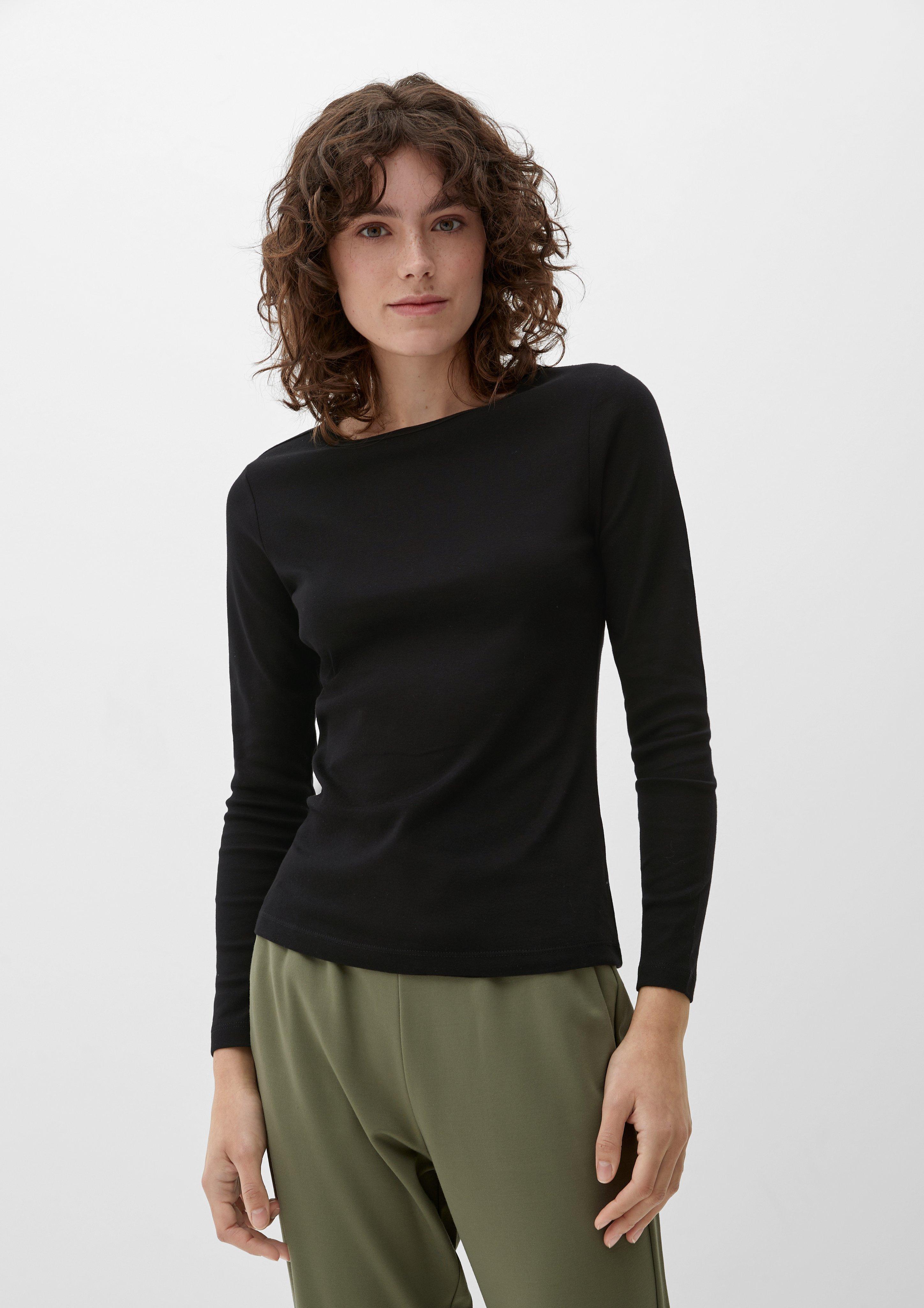 T-shirt in 9999, 5959, 0100, 3902, 5141, 0805 & 6933