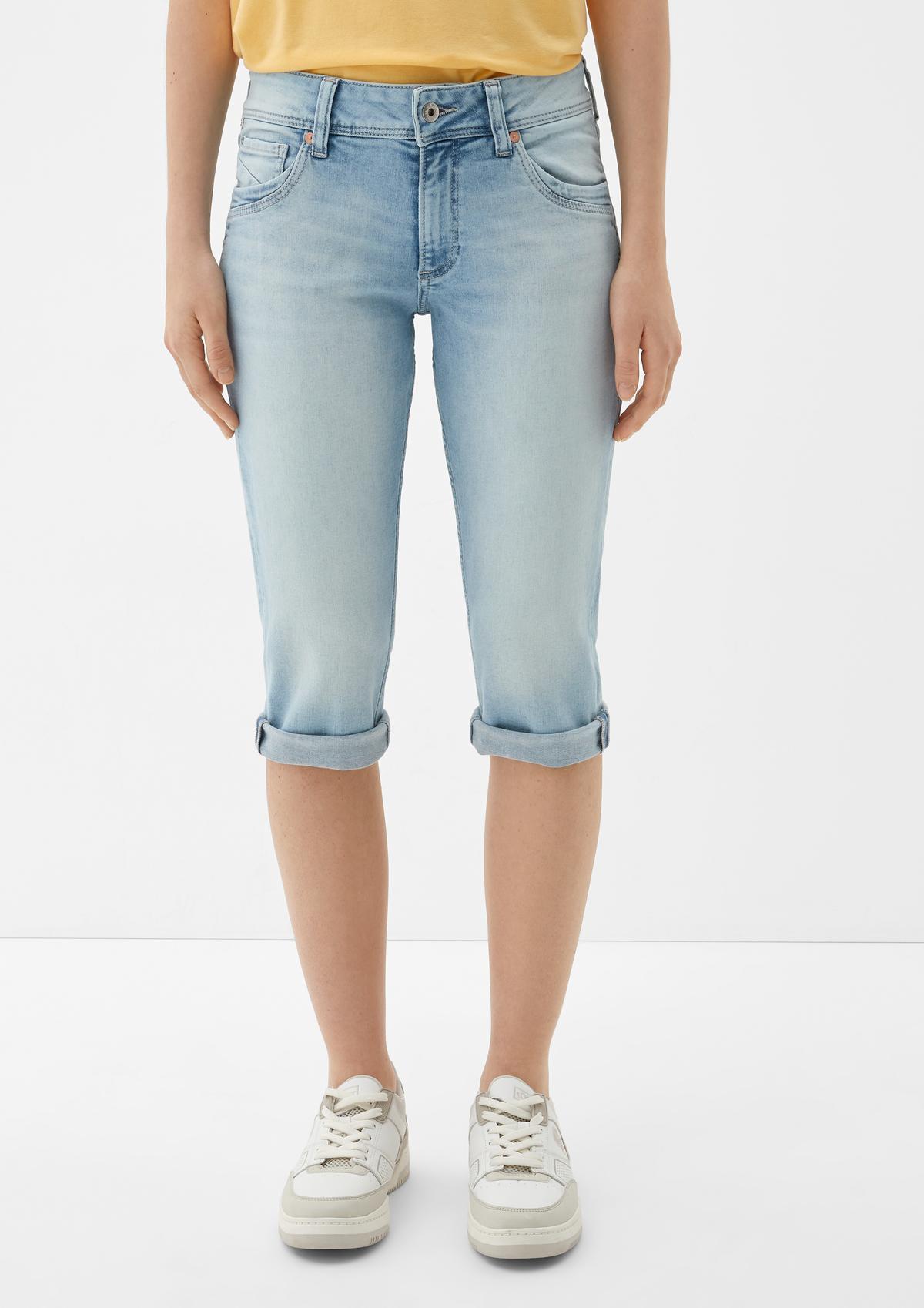 s.Oliver Capri jeans hlače Catie / kroj Slim Fit / Mid Rise / ozke hlačnice
