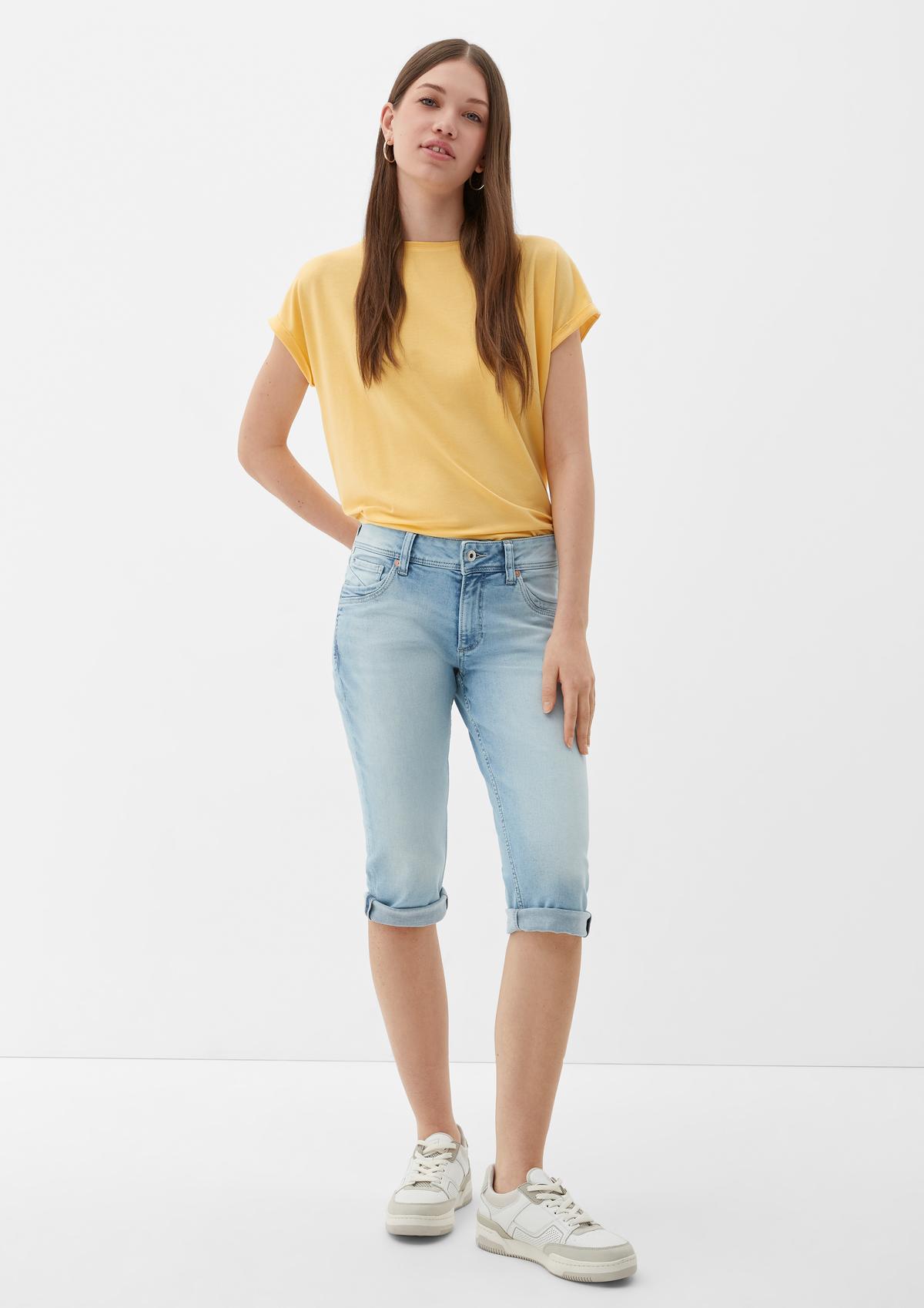 s.Oliver Capri jeans hlače Catie / kroj Slim Fit / Mid Rise / ozke hlačnice