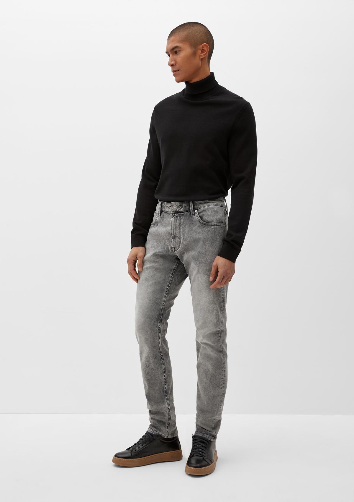 Slim: jeans hlače v slogu s petimi žepi