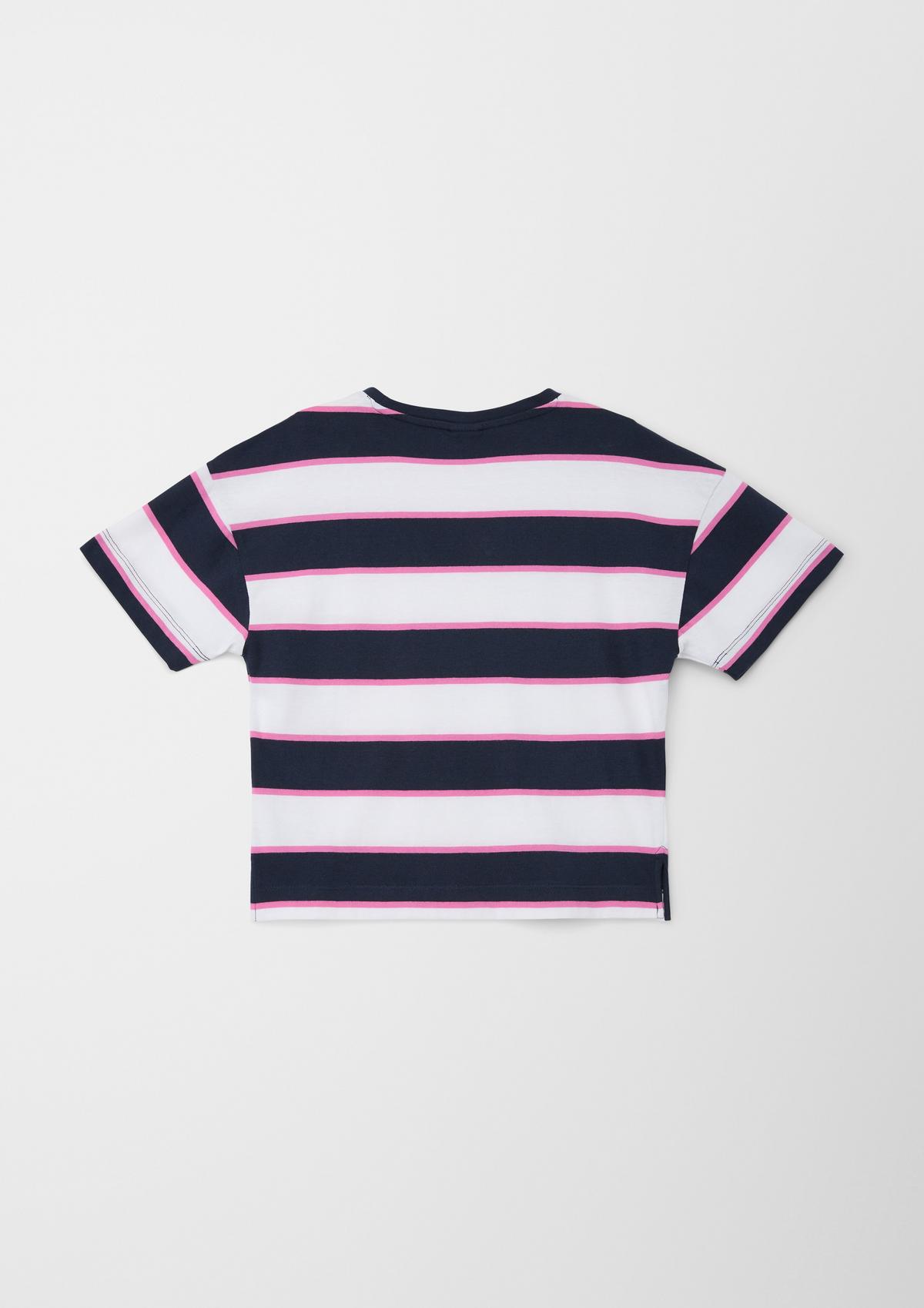 a - pink striped T-shirt with pattern