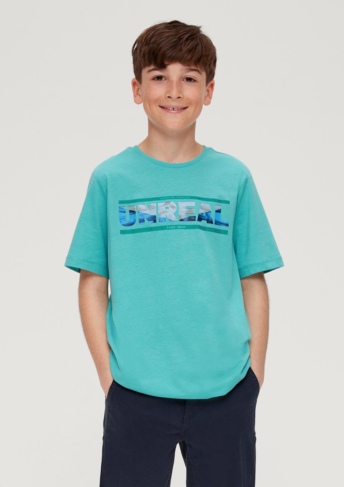 Order T-shirts for boys and online teens