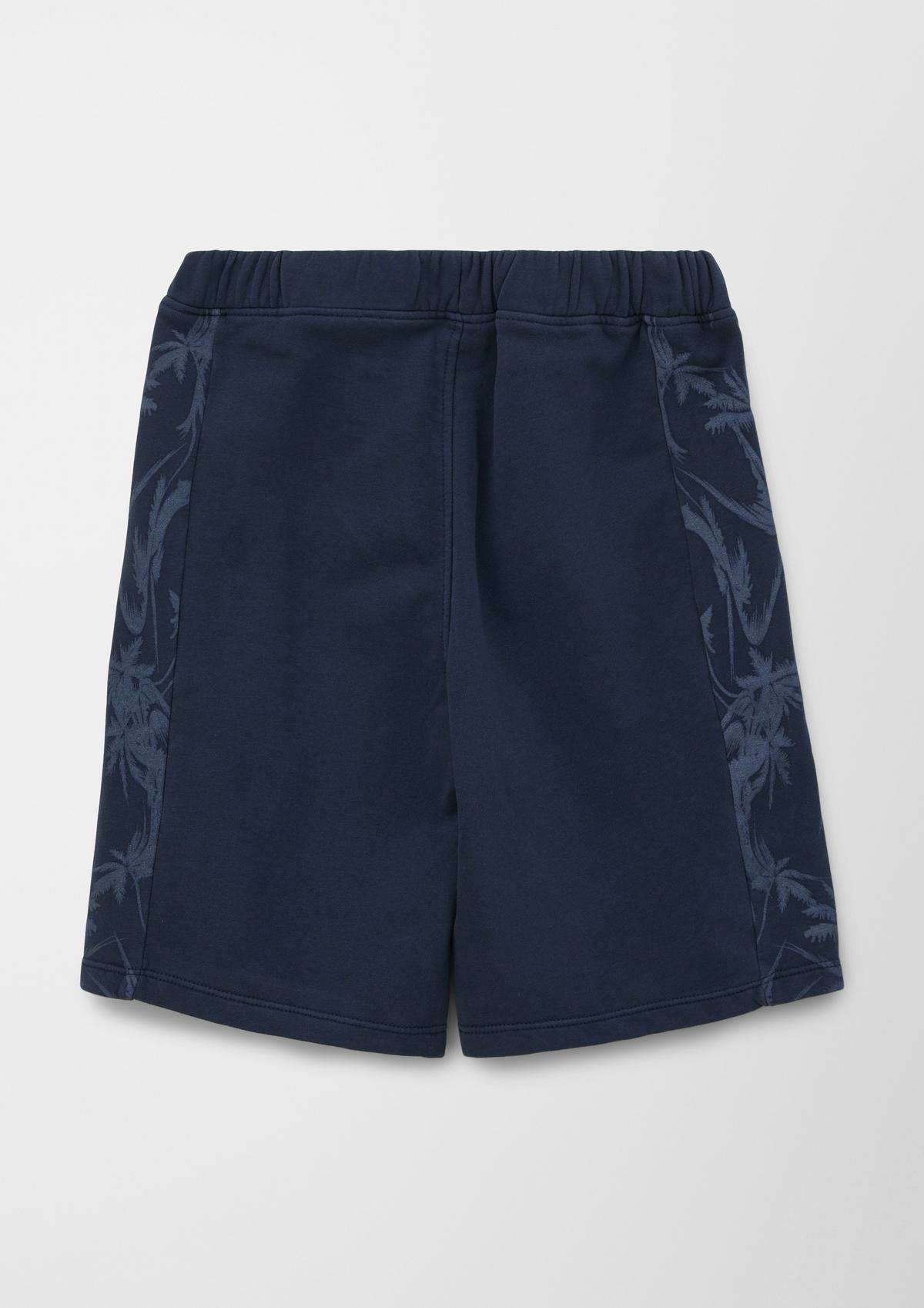 s.Oliver Shorts with a print detail