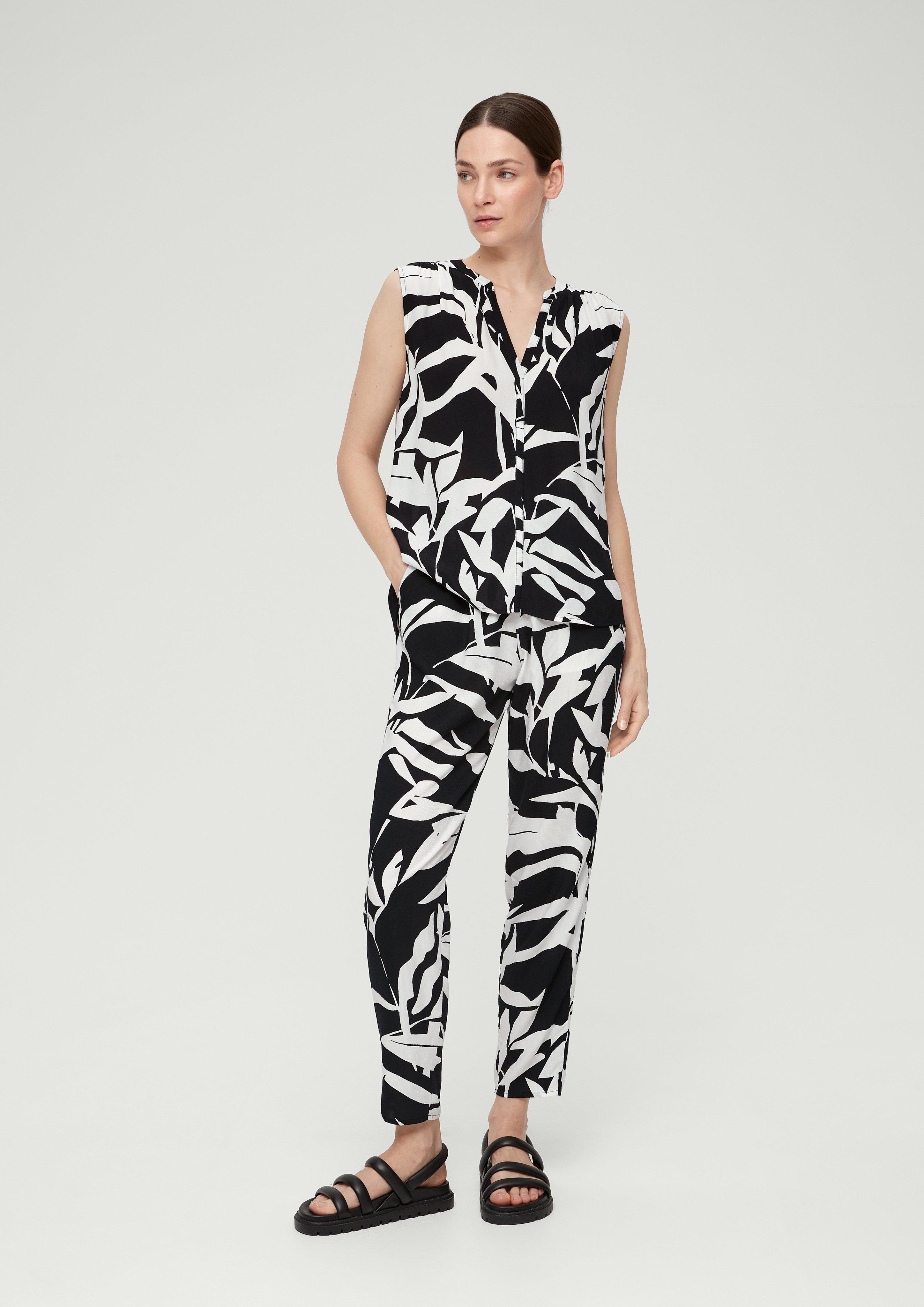 Regular fit tracksuit bottoms made of viscose pink s.Oliver