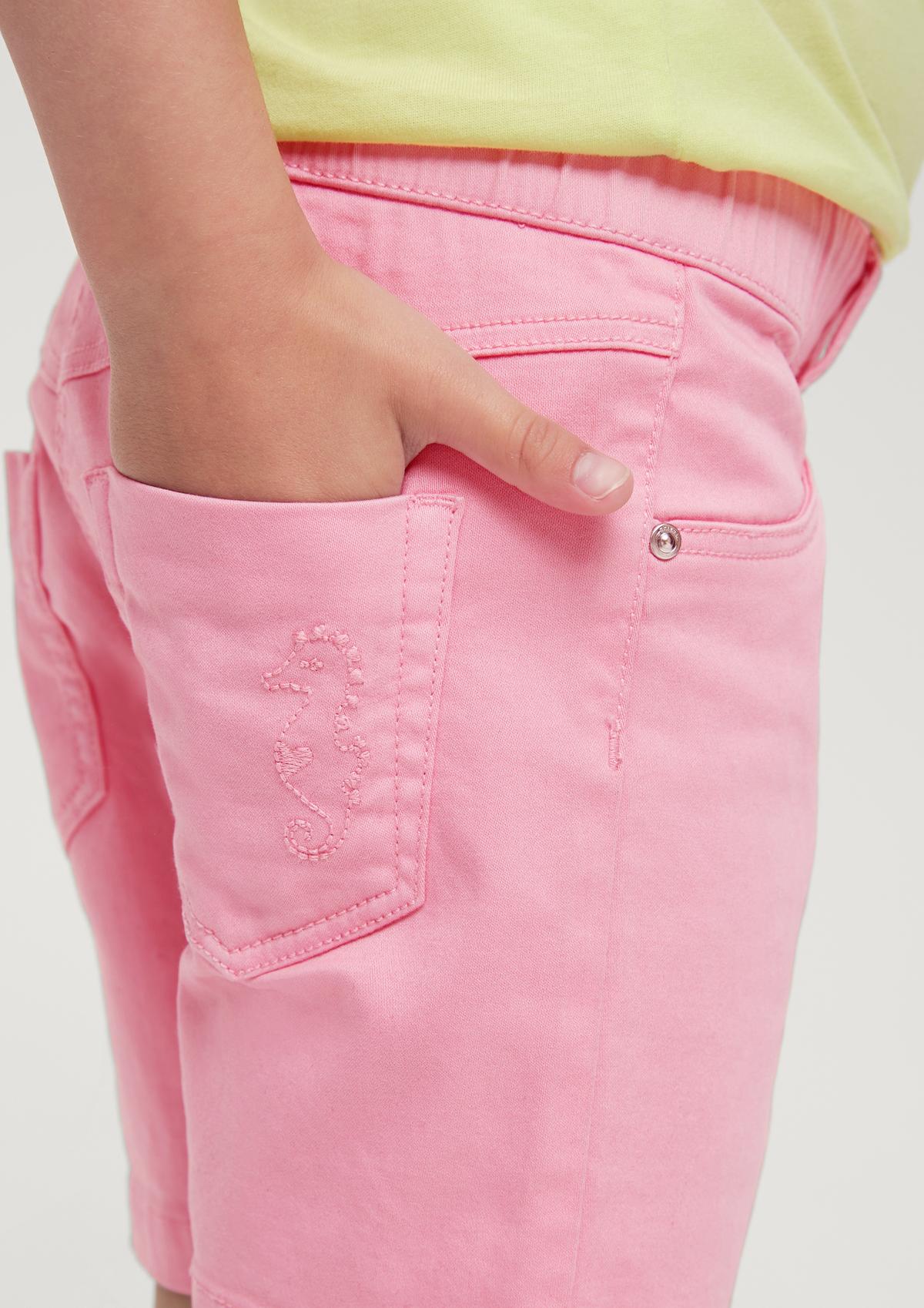 s.Oliver Regular: cotton blend shorts