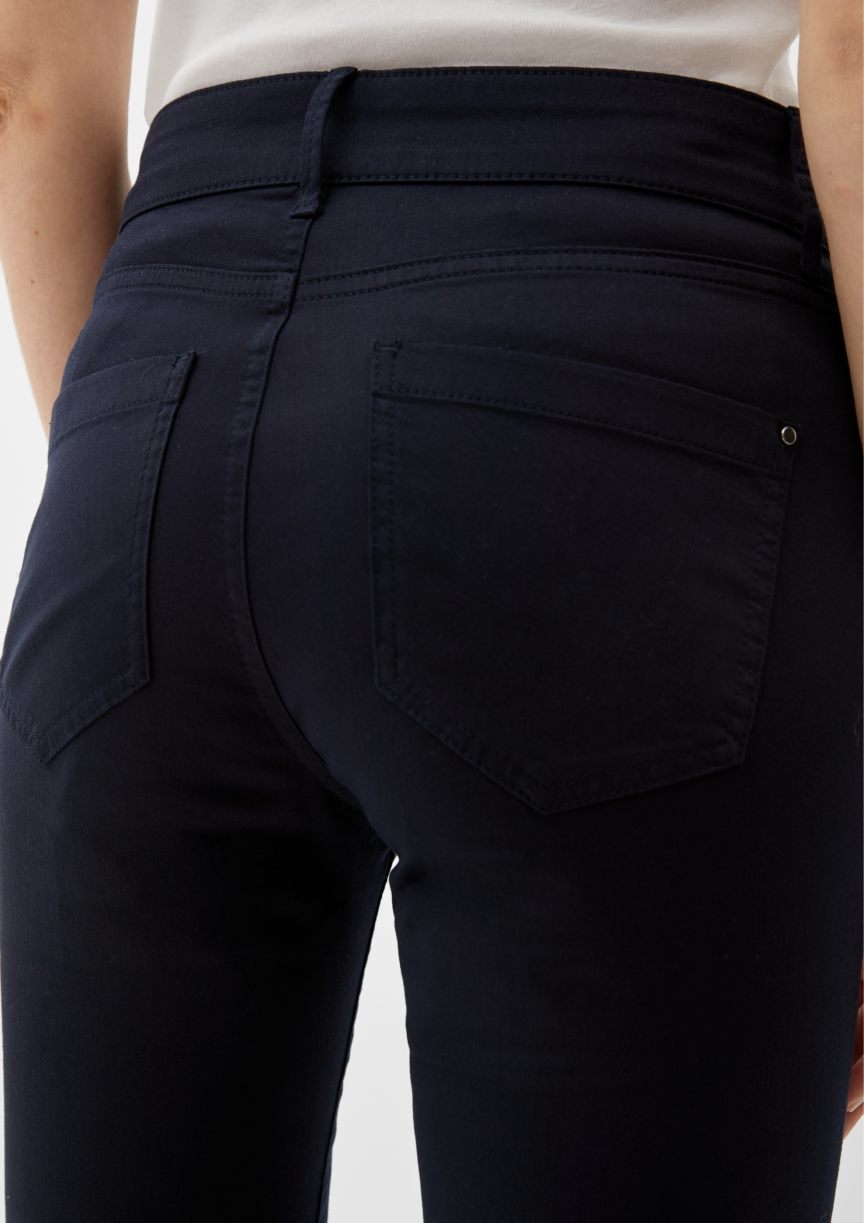 Kavbojke in 5959 & 9999