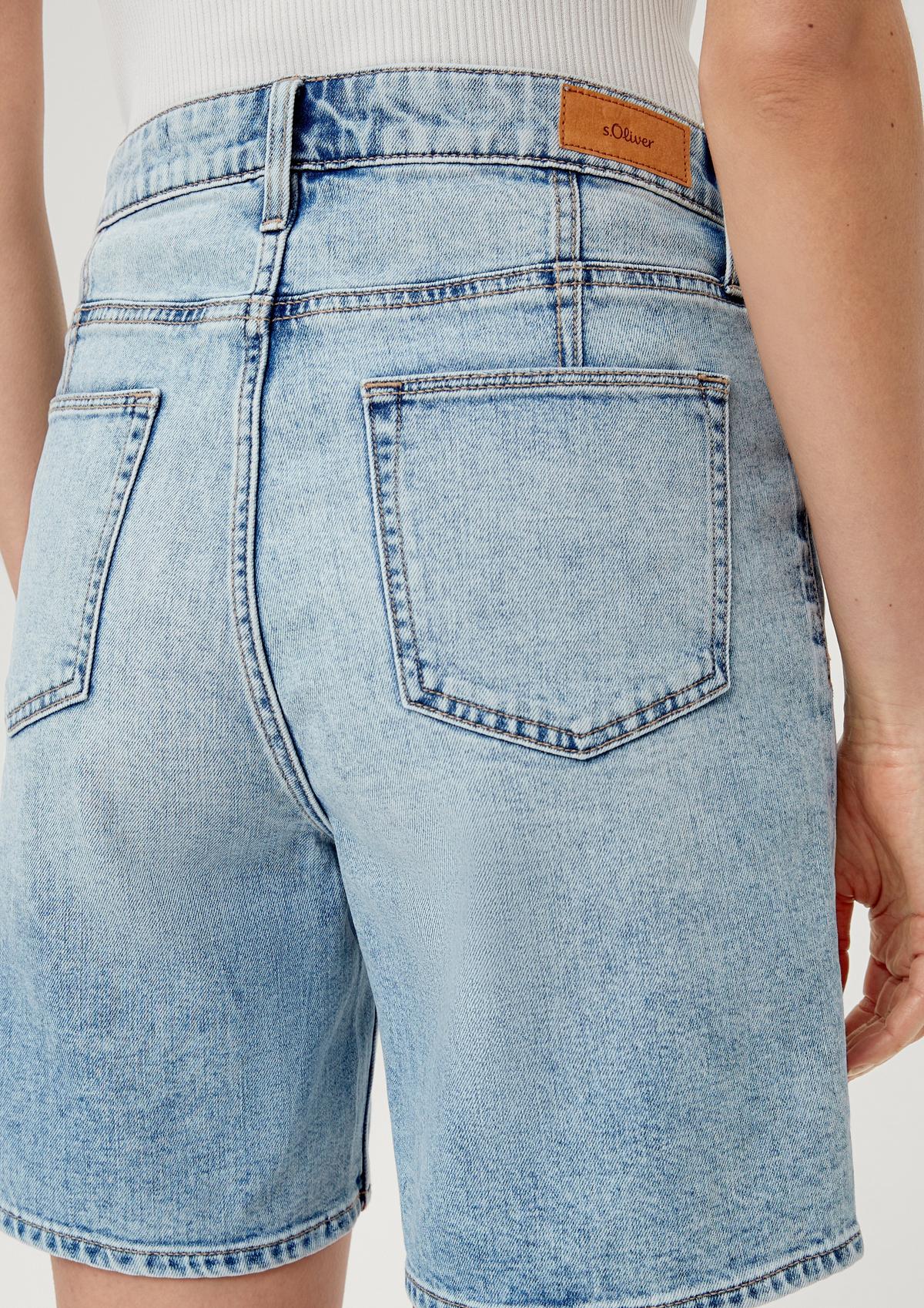 s.Oliver Loose fit: Garment-washed jeans