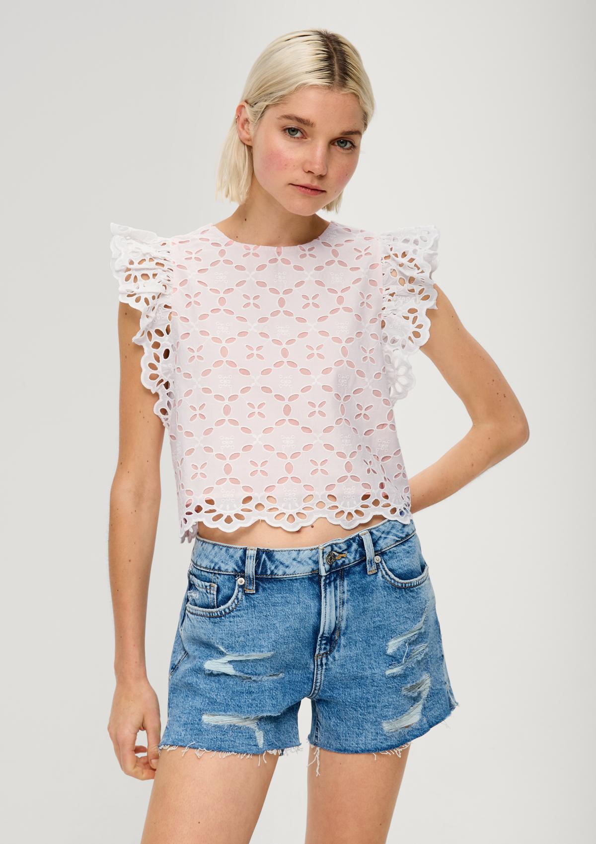 s.Oliver Bluse aus Broderie Anglaise