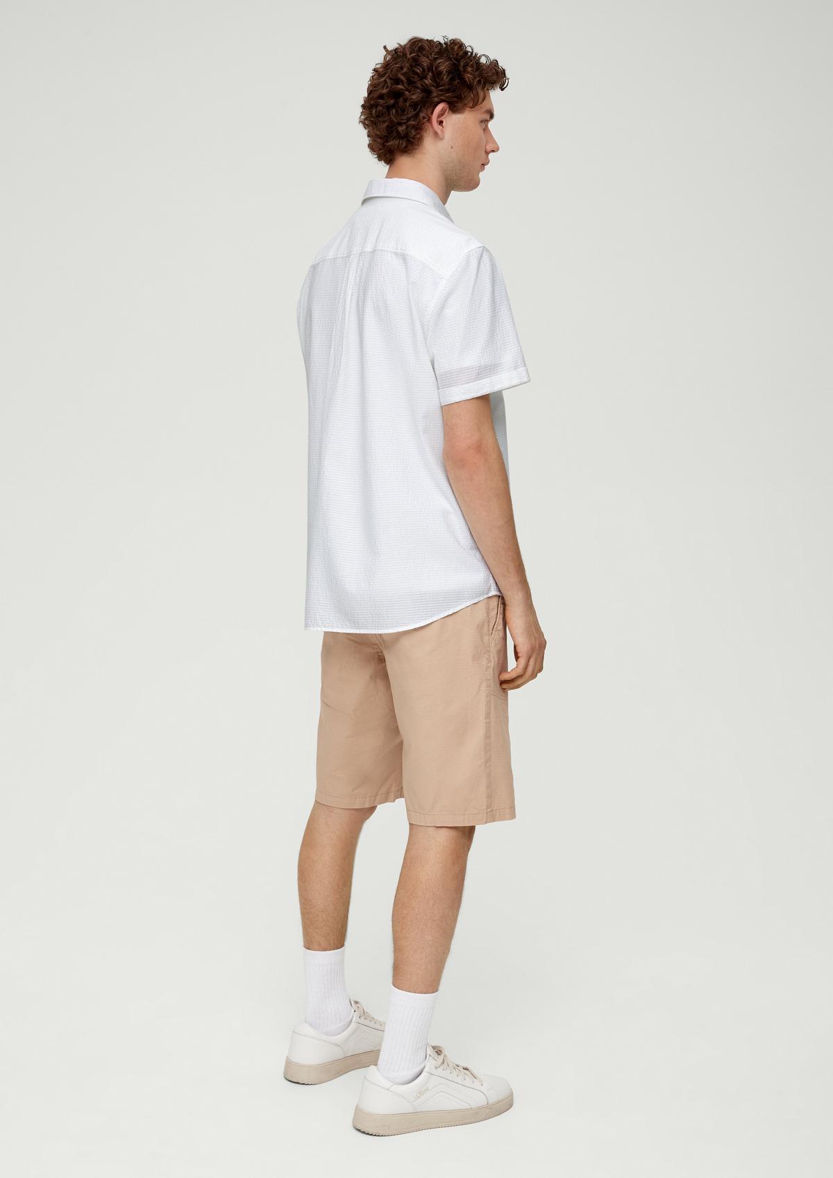 s.Oliver Regular: košeľa s krátkym rukávom v pruhovanom dizajne