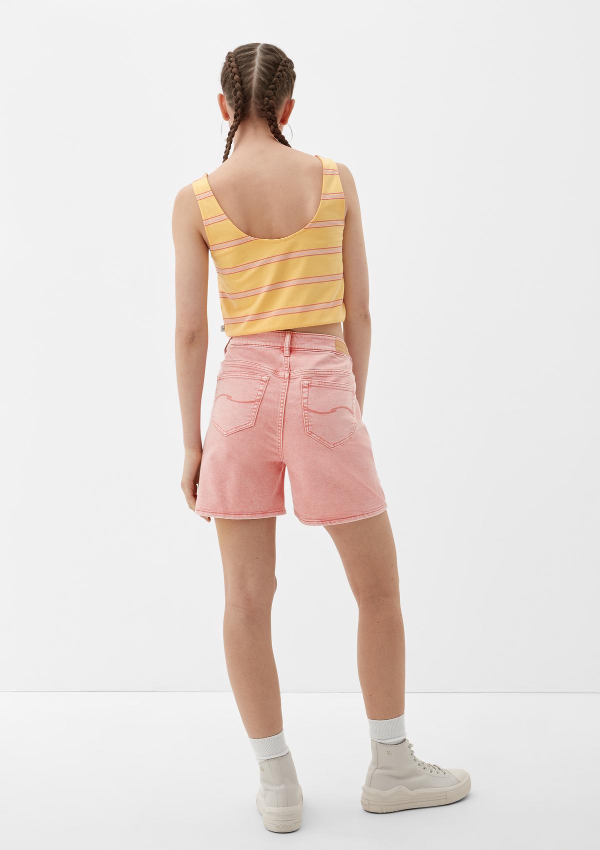 s.Oliver Relaxed fit: denim shorts with asymmetric waistband