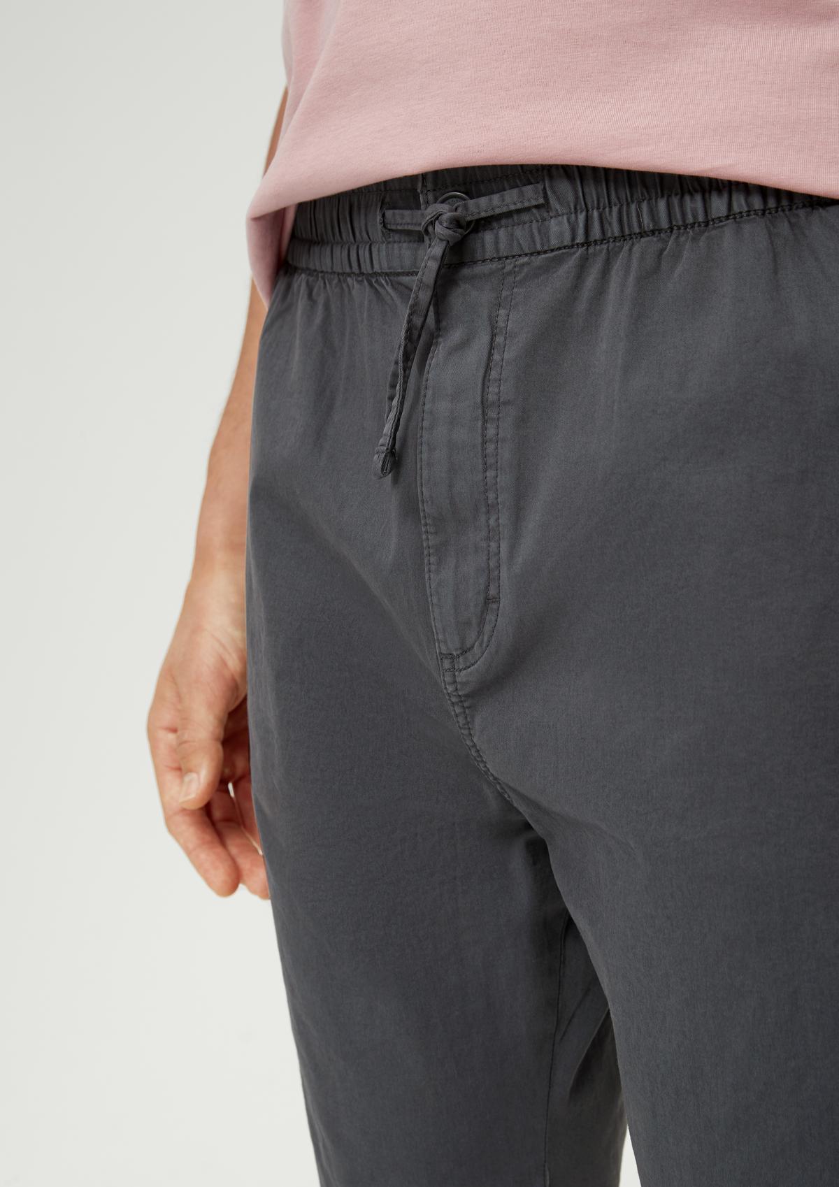 s.Oliver Regular: kratke hlače iz tvila