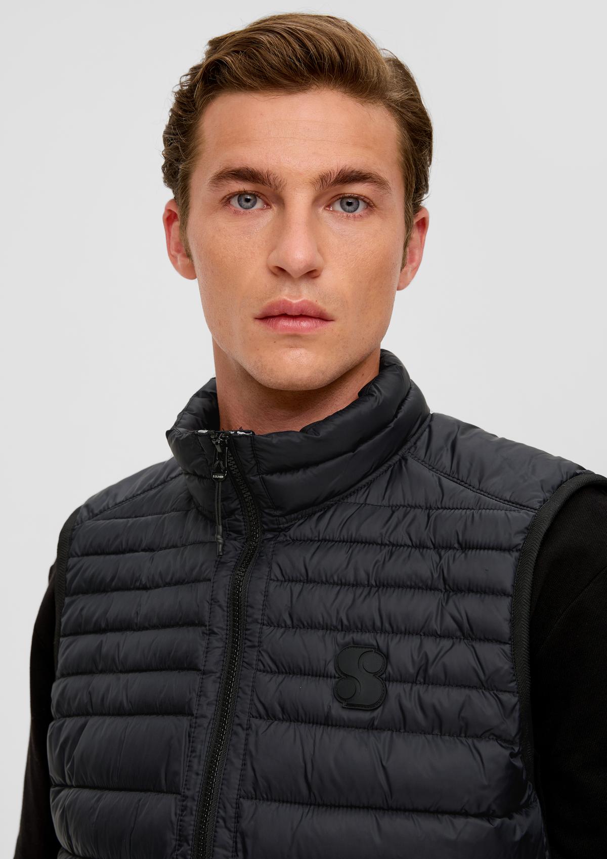 s.Oliver Lightly padded quilted body warmer