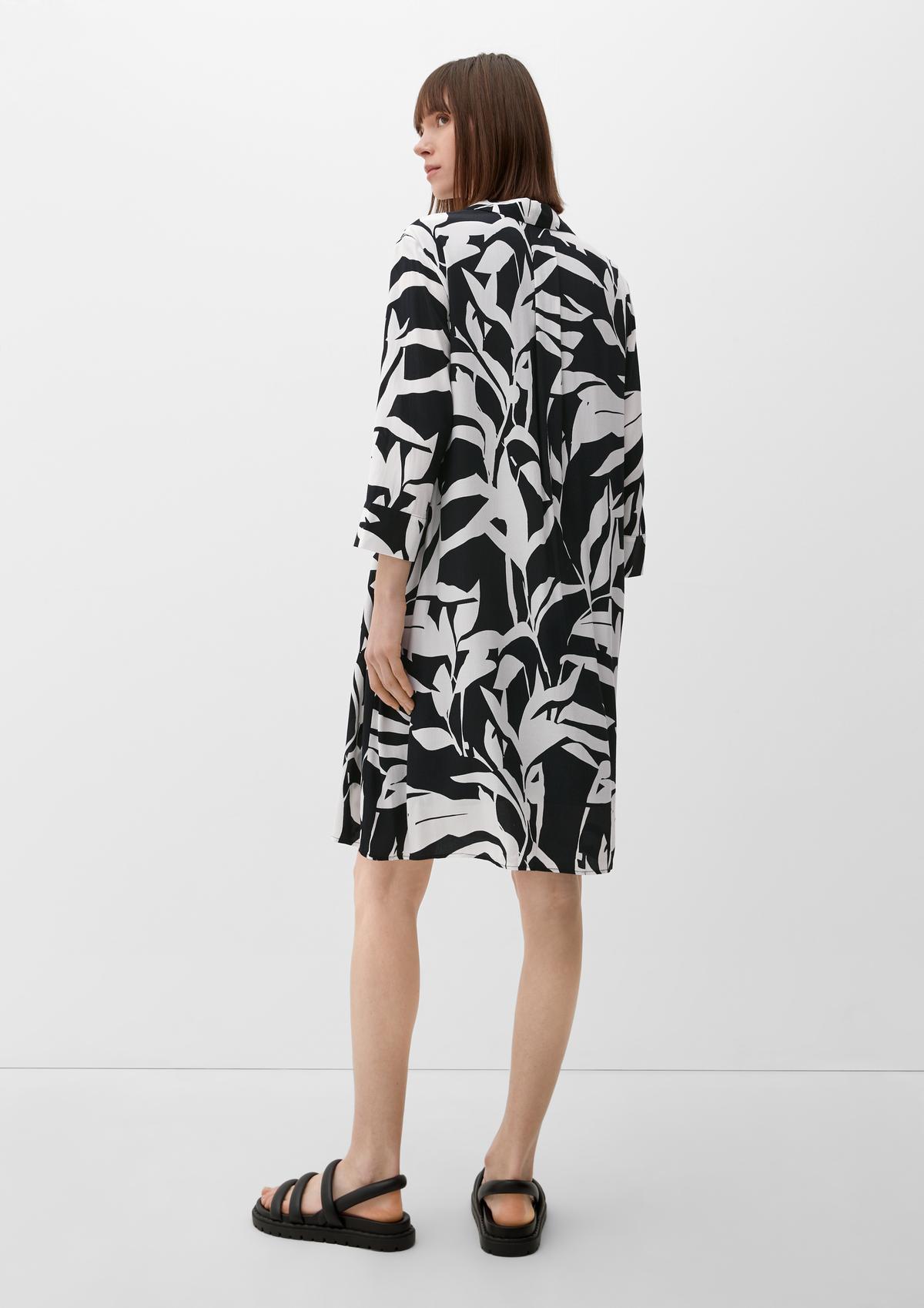 s.Oliver Viscose dress with a crêpe texture