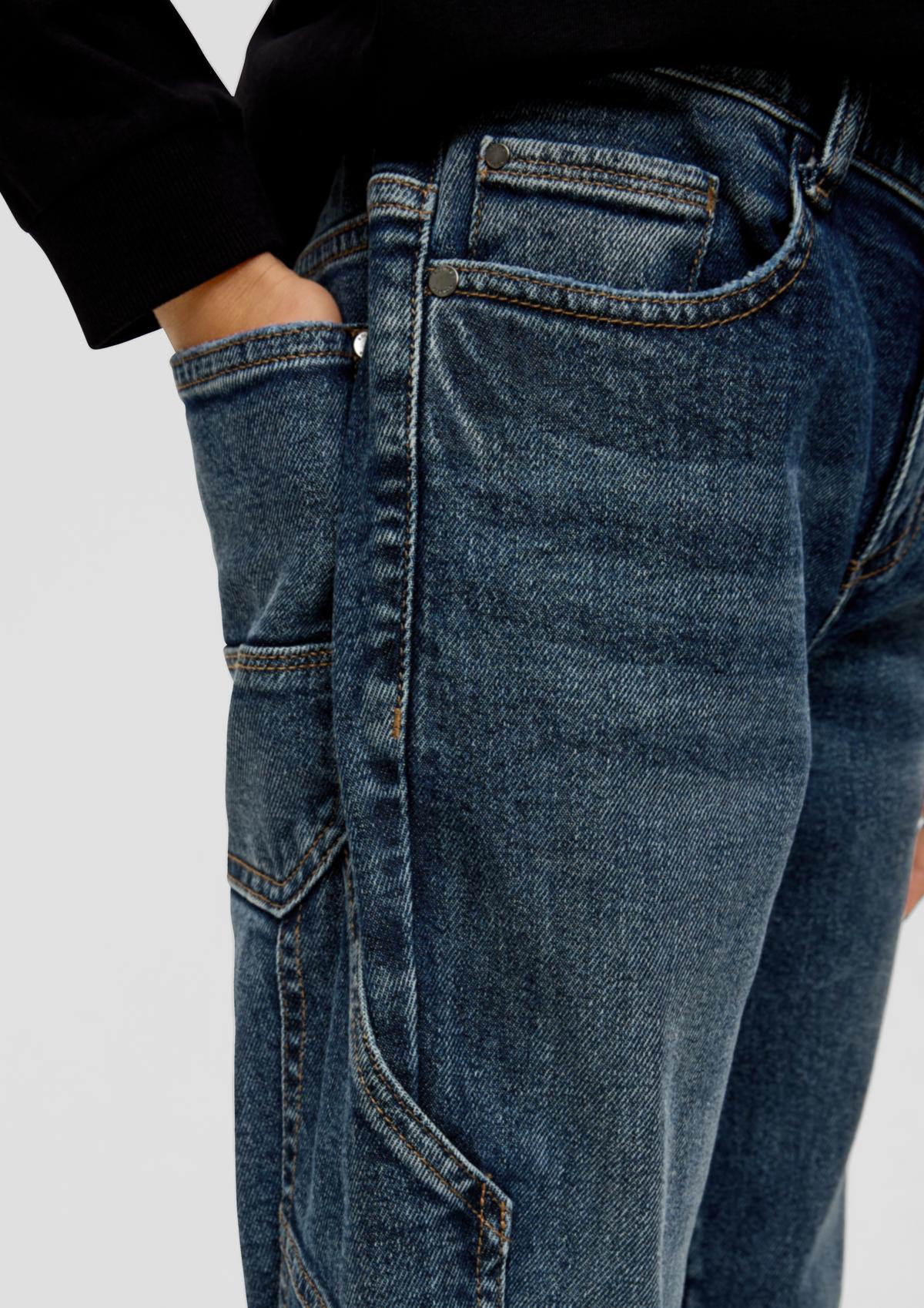 s.Oliver Jeans hlače Pete/kroj Regular Fit/Mid Rise/ozke hlačnice