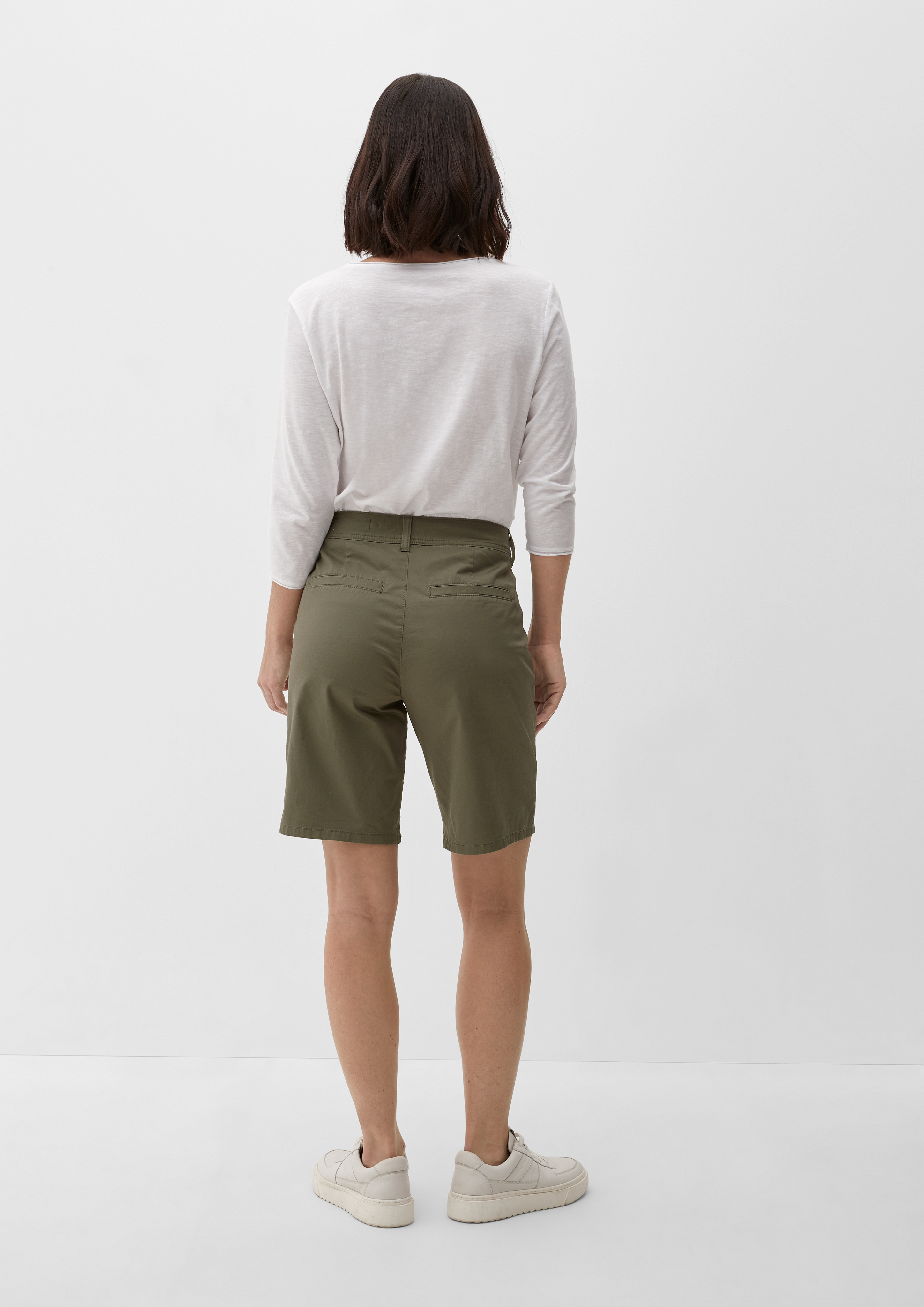 Bermuda in 7928, 8238, 5081 & 7646