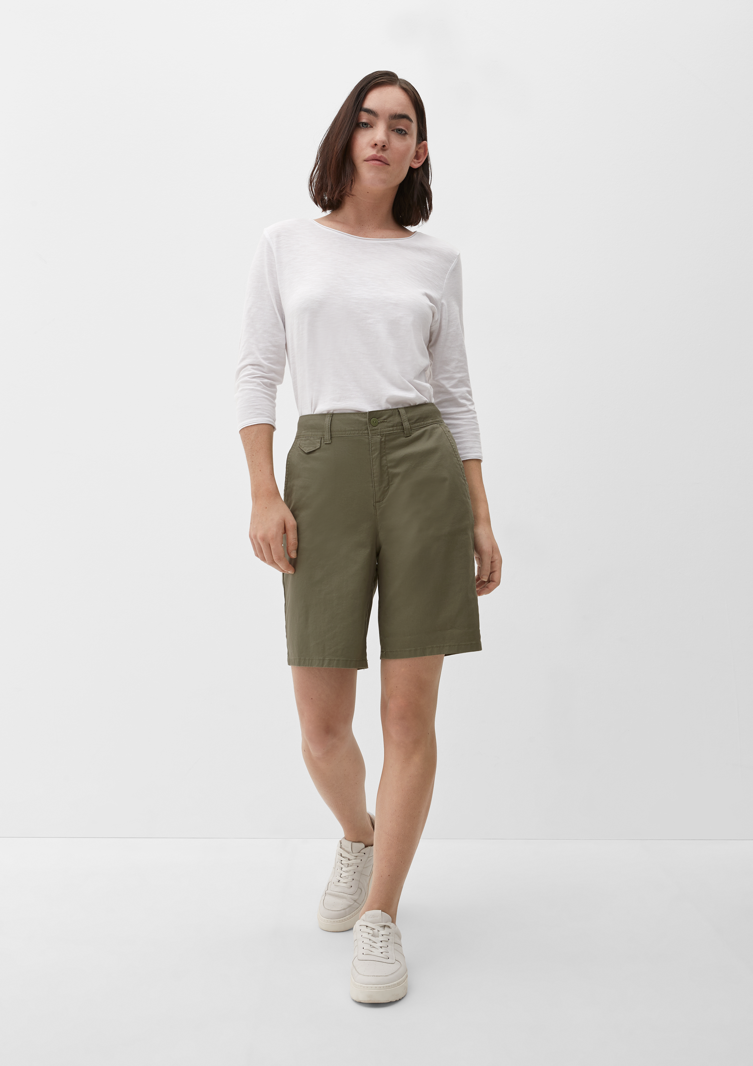 Bermuda in 7928, 8238, 5081 & 7646