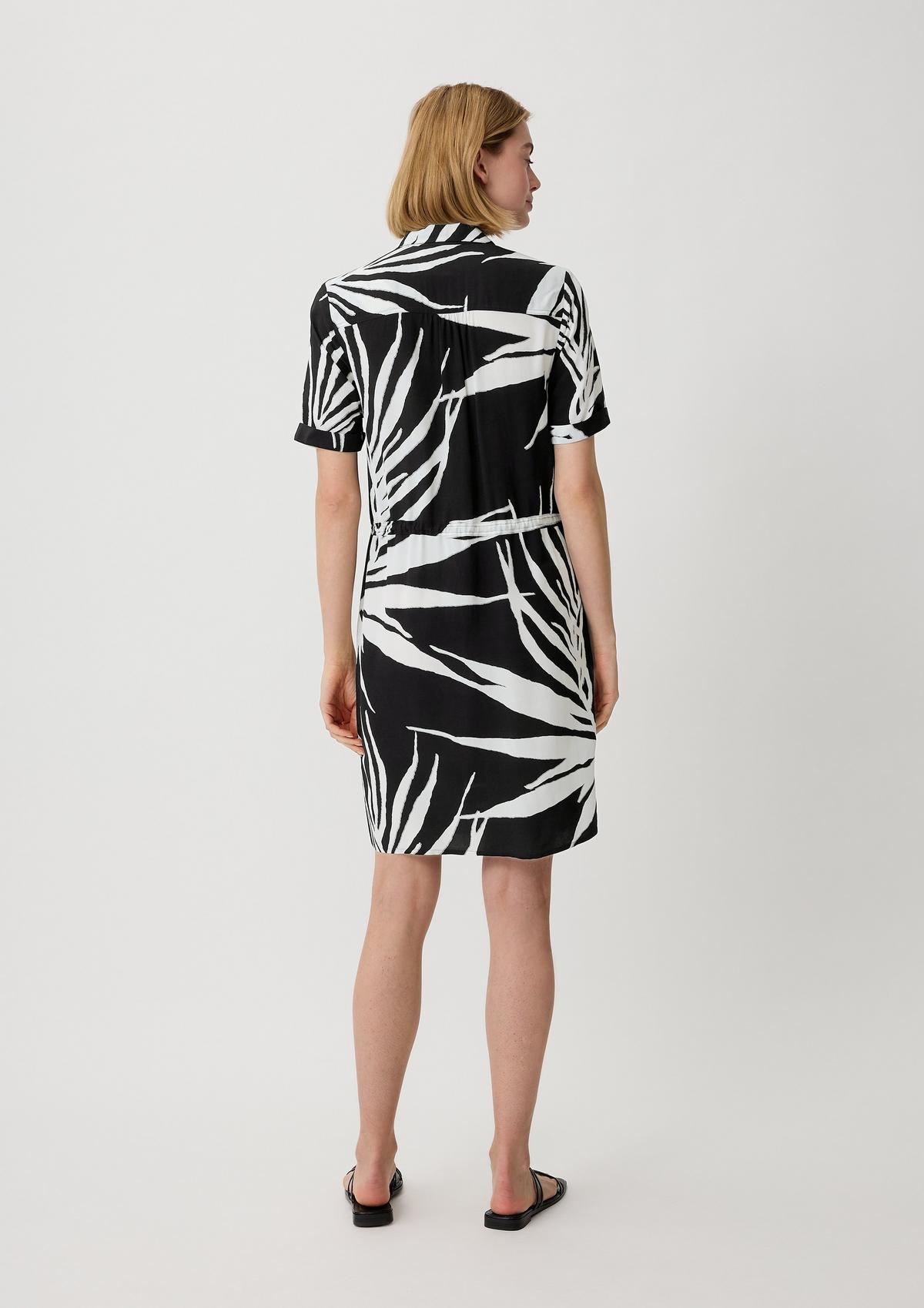 comma Viscose dress with a crêpe texture