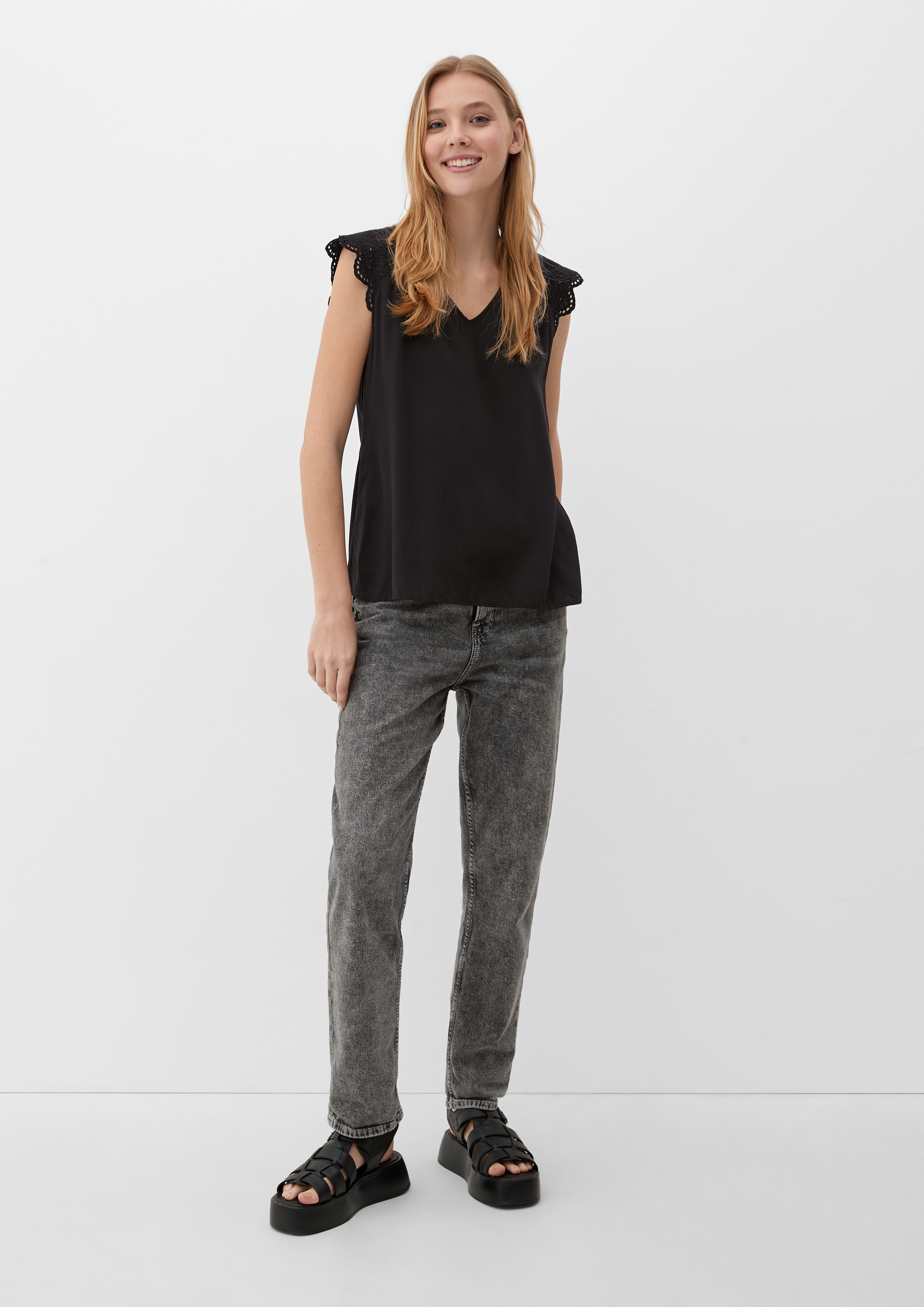 Bluza in 9999 & 0200