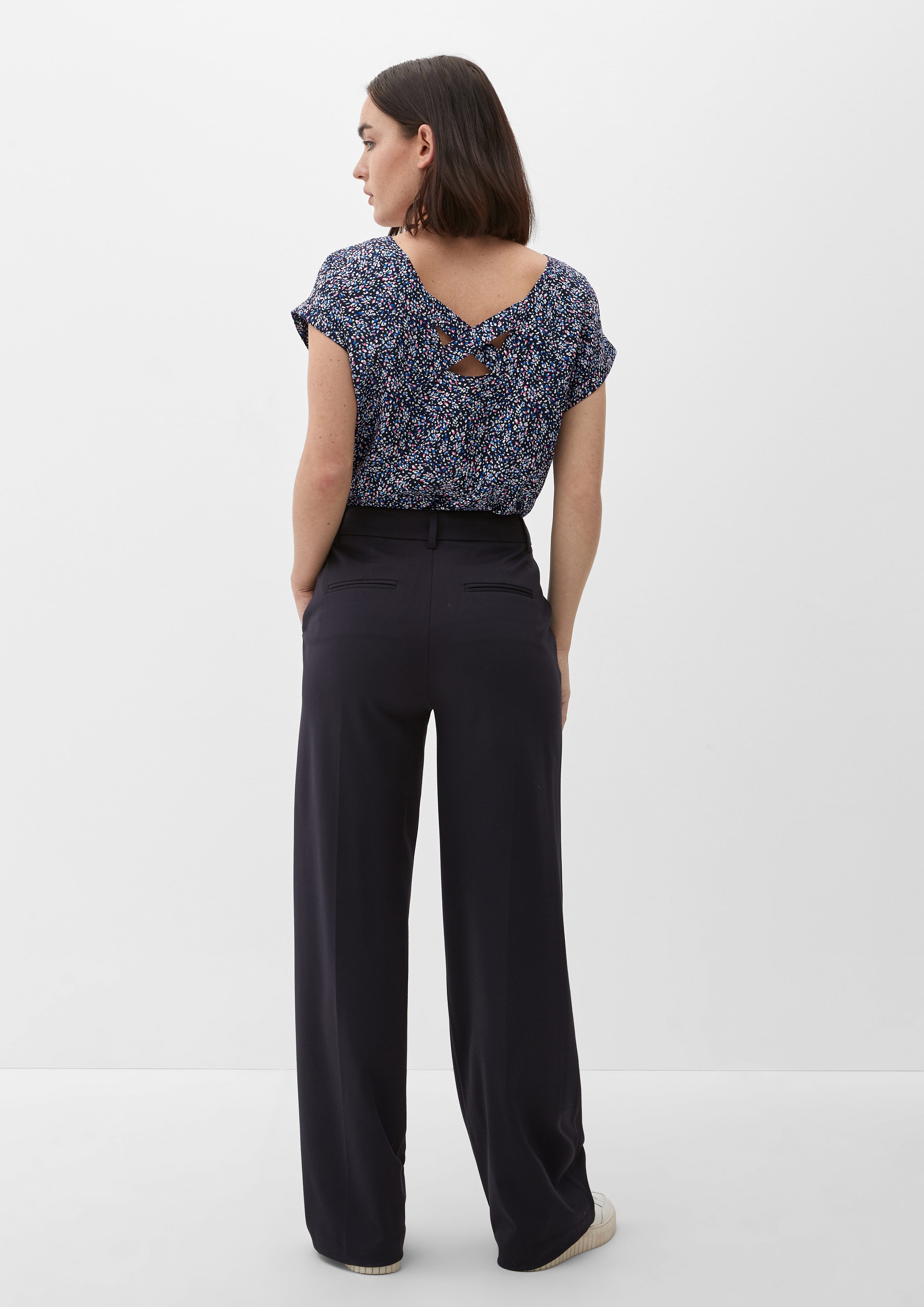 Chemisier in 59B6, 99A6, 02B6 & 79B6