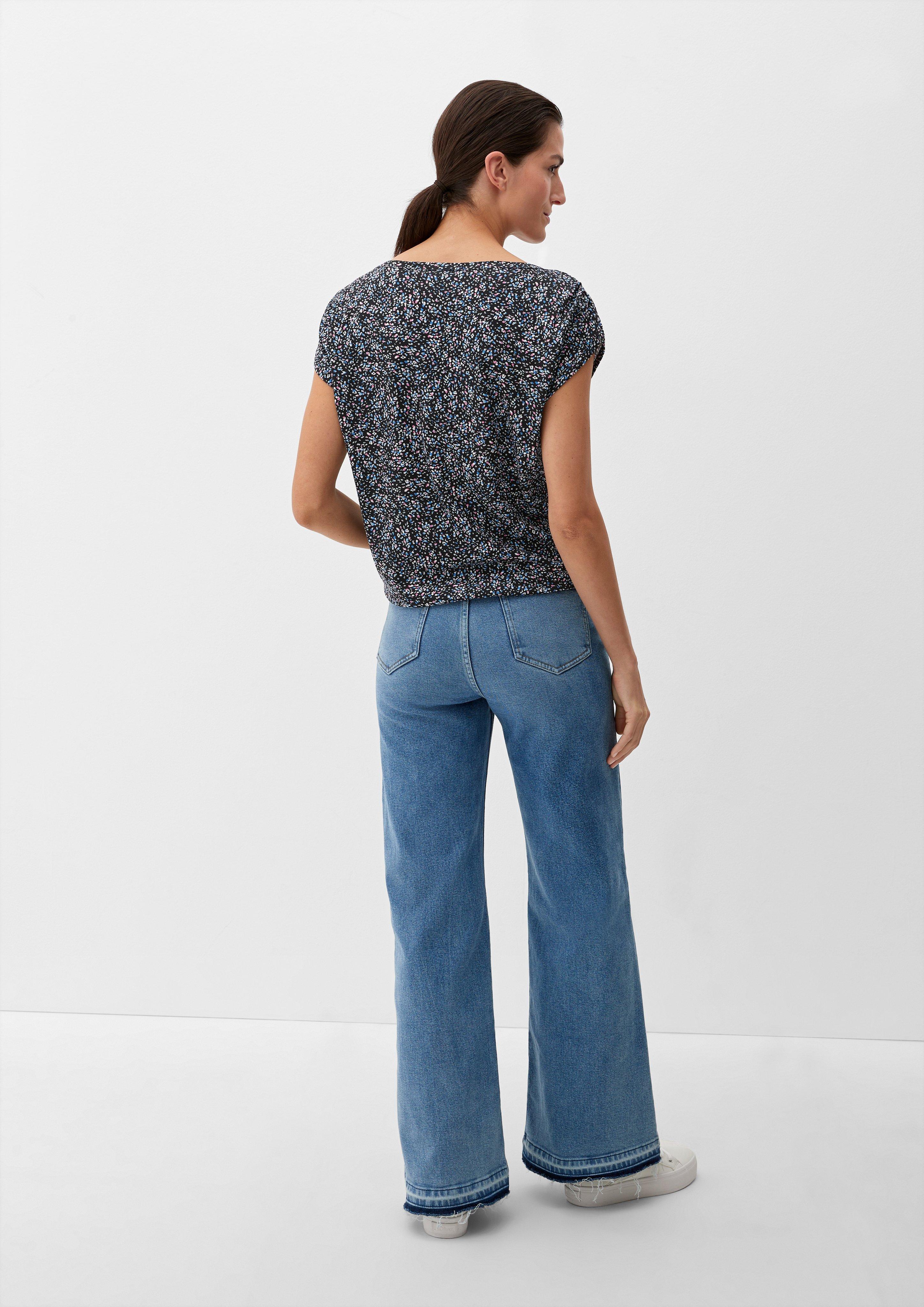 T-shirt in 59B6 & 99A6