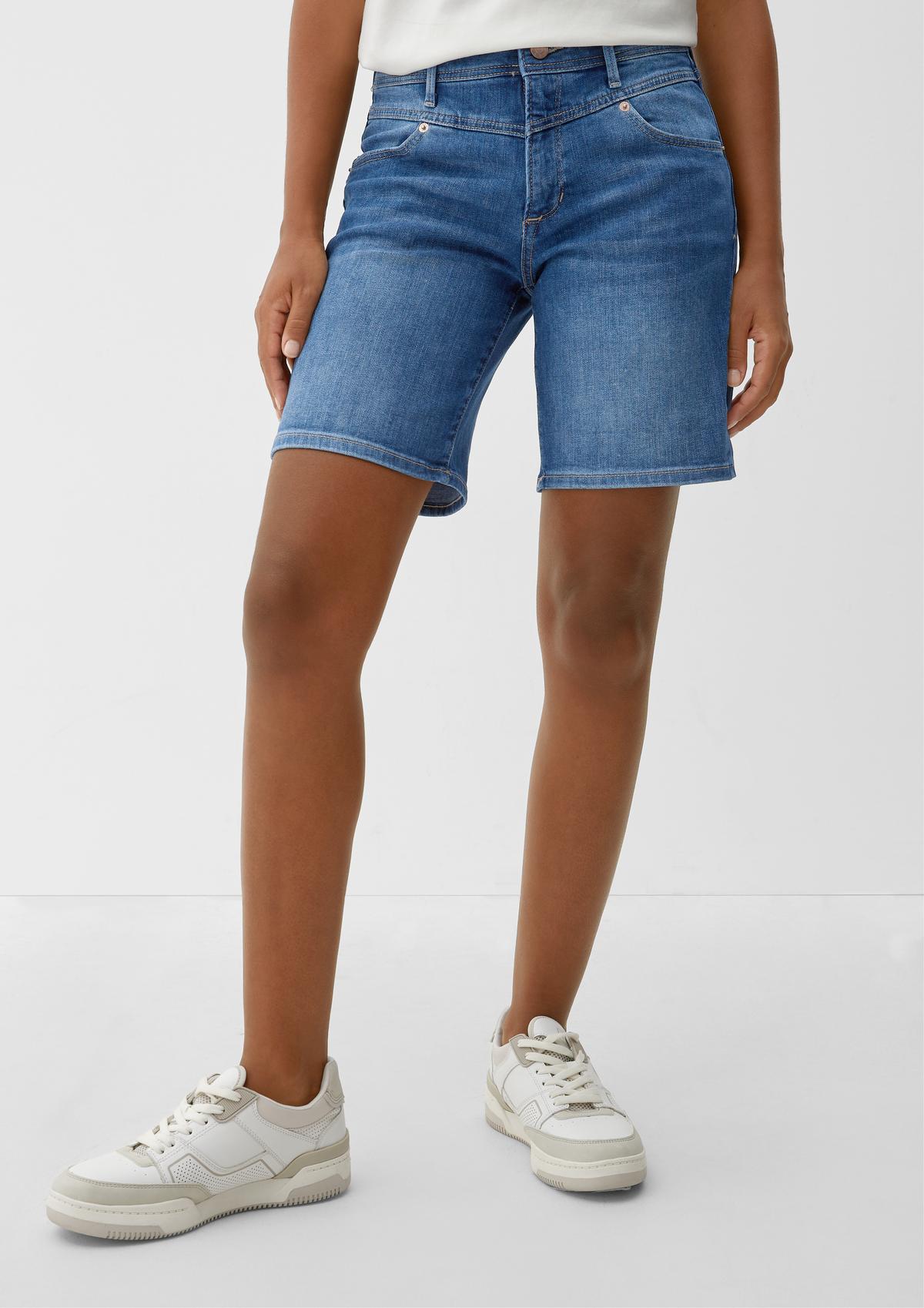 s.Oliver Jeans-Bermuda Betsy / Slim Fit / Mid Rise / Slim Leg