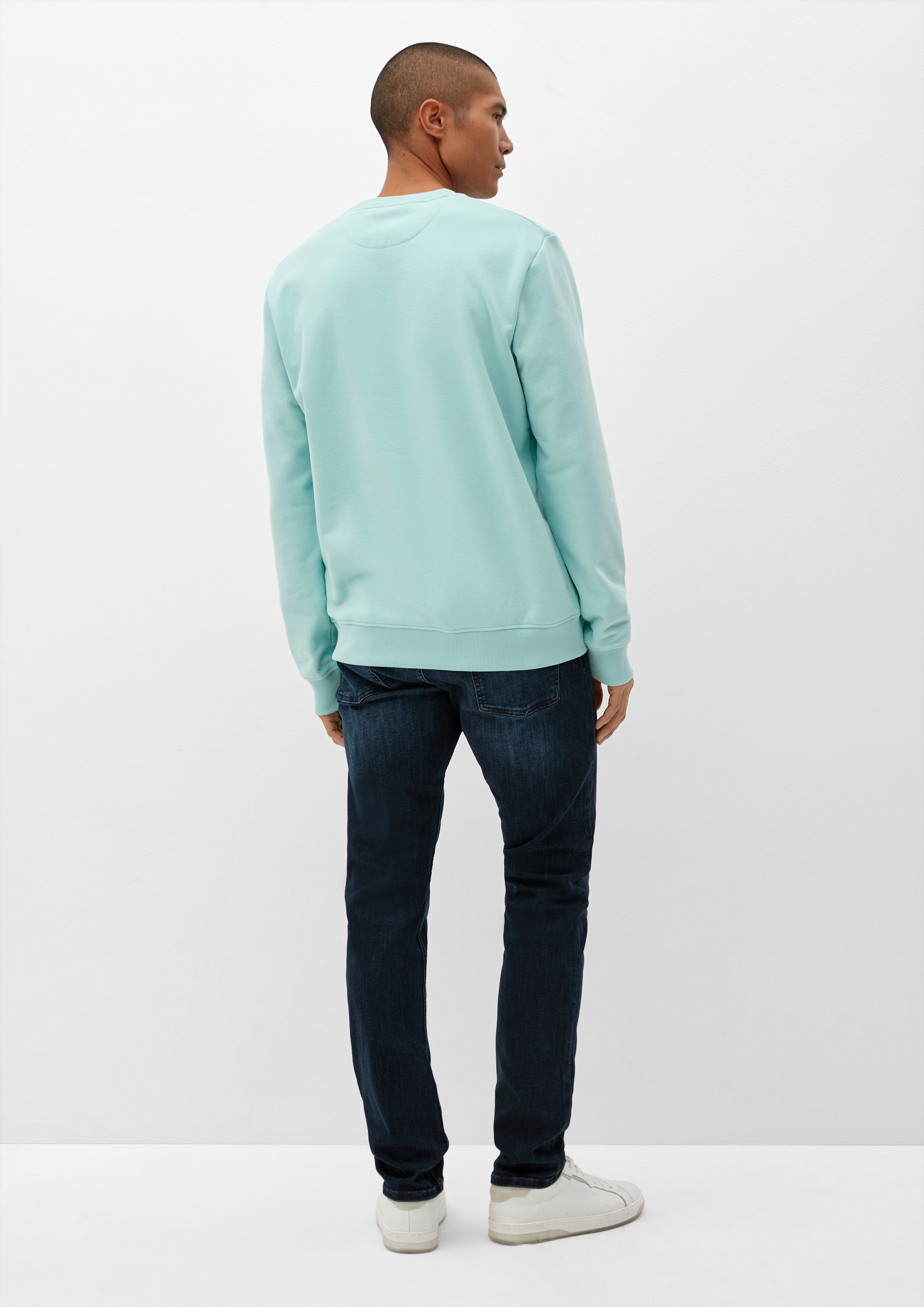 Sweatshirt in 6067 & 9999