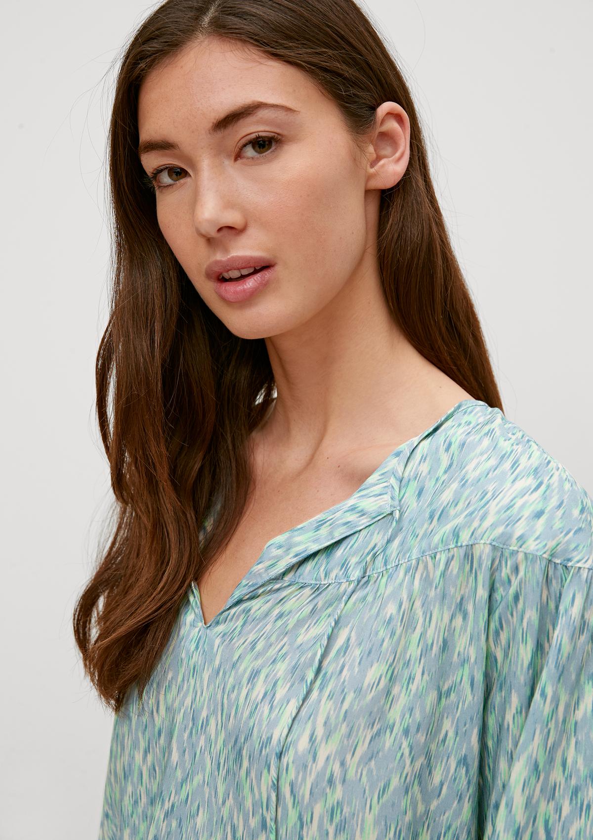 comma Viscose blouse with a notch neckline