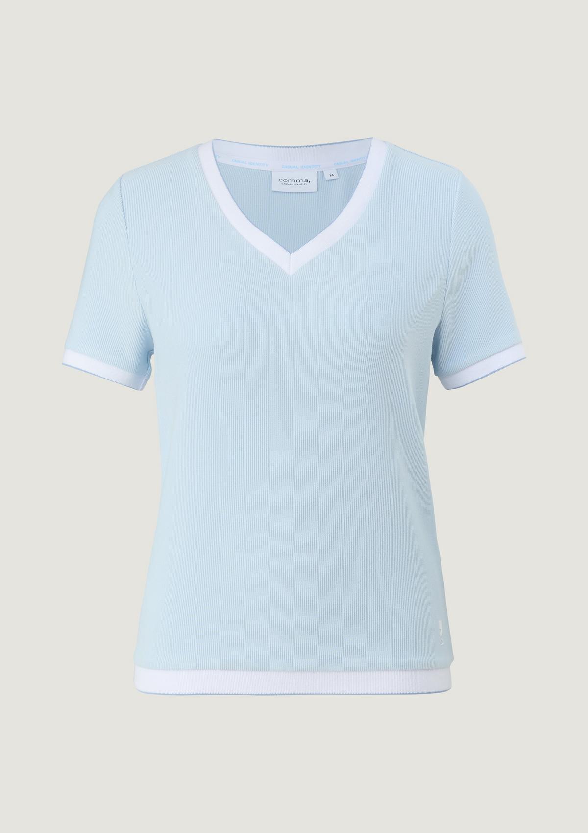 comma T-shirt with ribbed texture