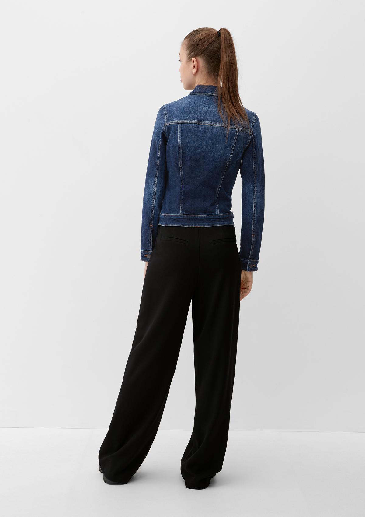 aus - Baumwollstretch blau Jeansjacke