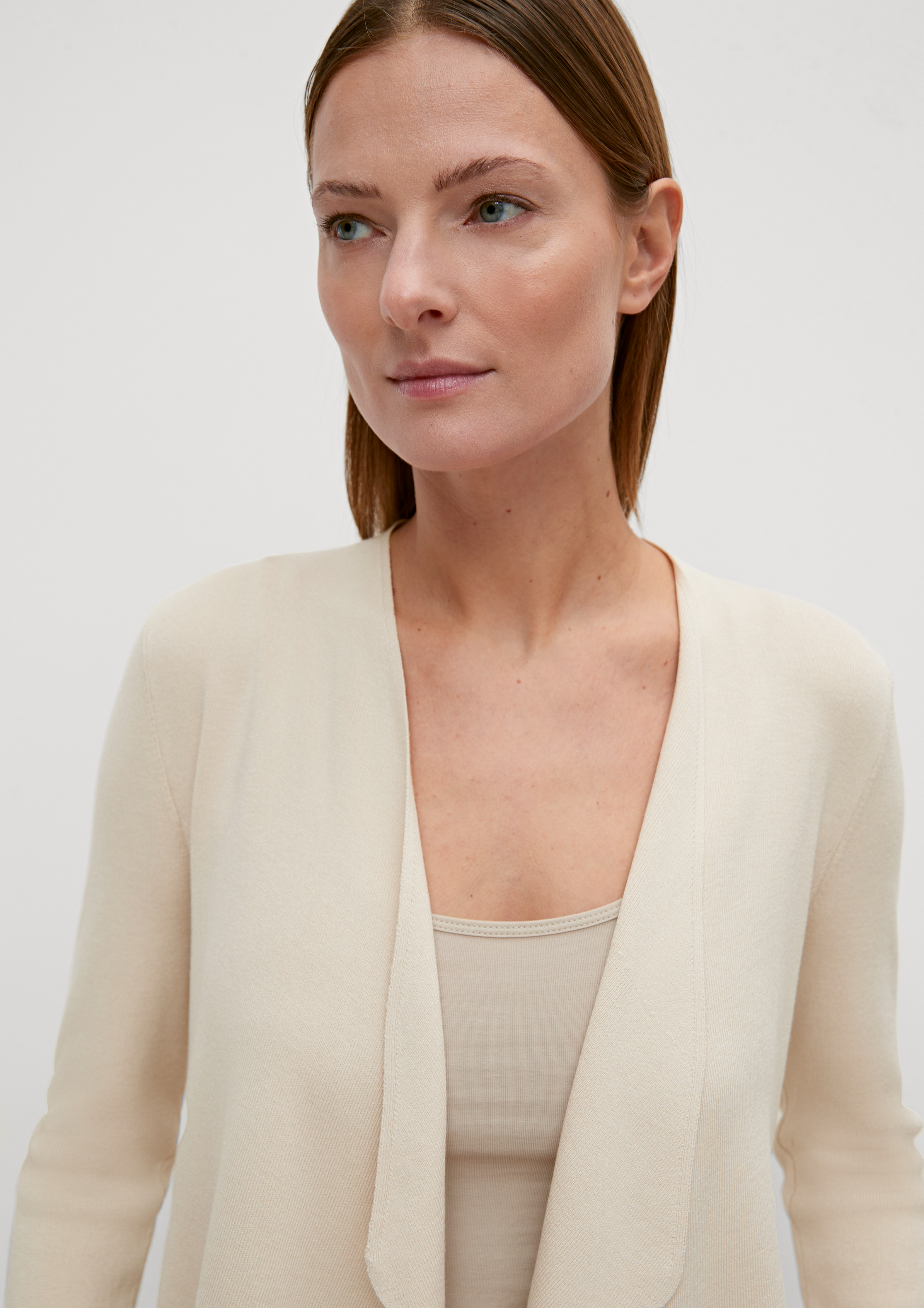 Strickjacke in 8102 & 1130