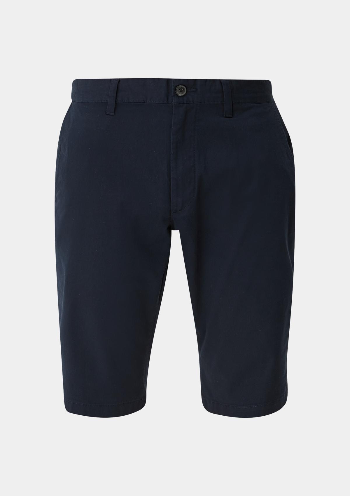 Slim fit: chino Bermuda shorts - navy