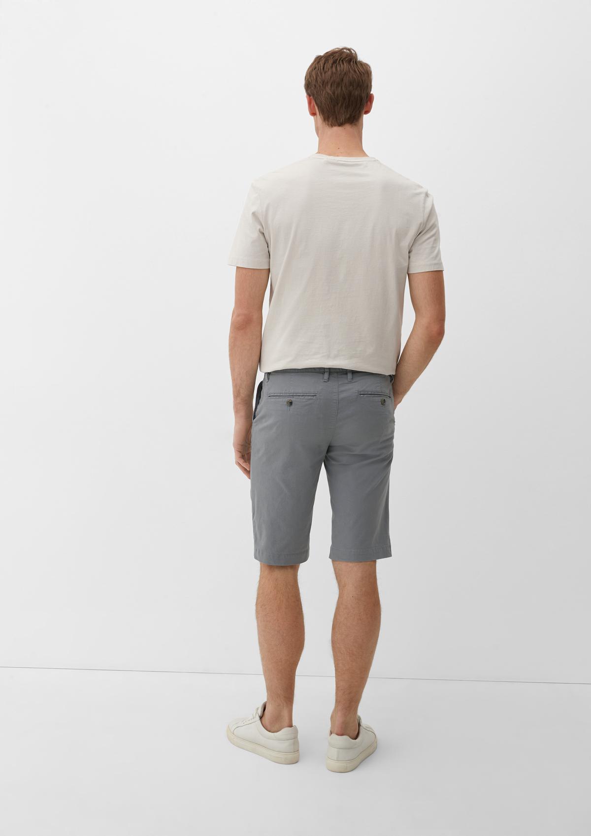 Slim fit: chino Bermuda - navy shorts