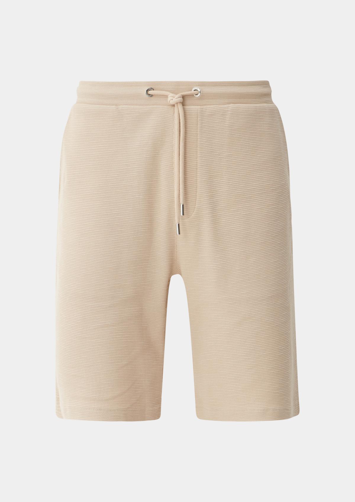 s.Oliver Relaxed fit: shorts with a waffle piqué texture