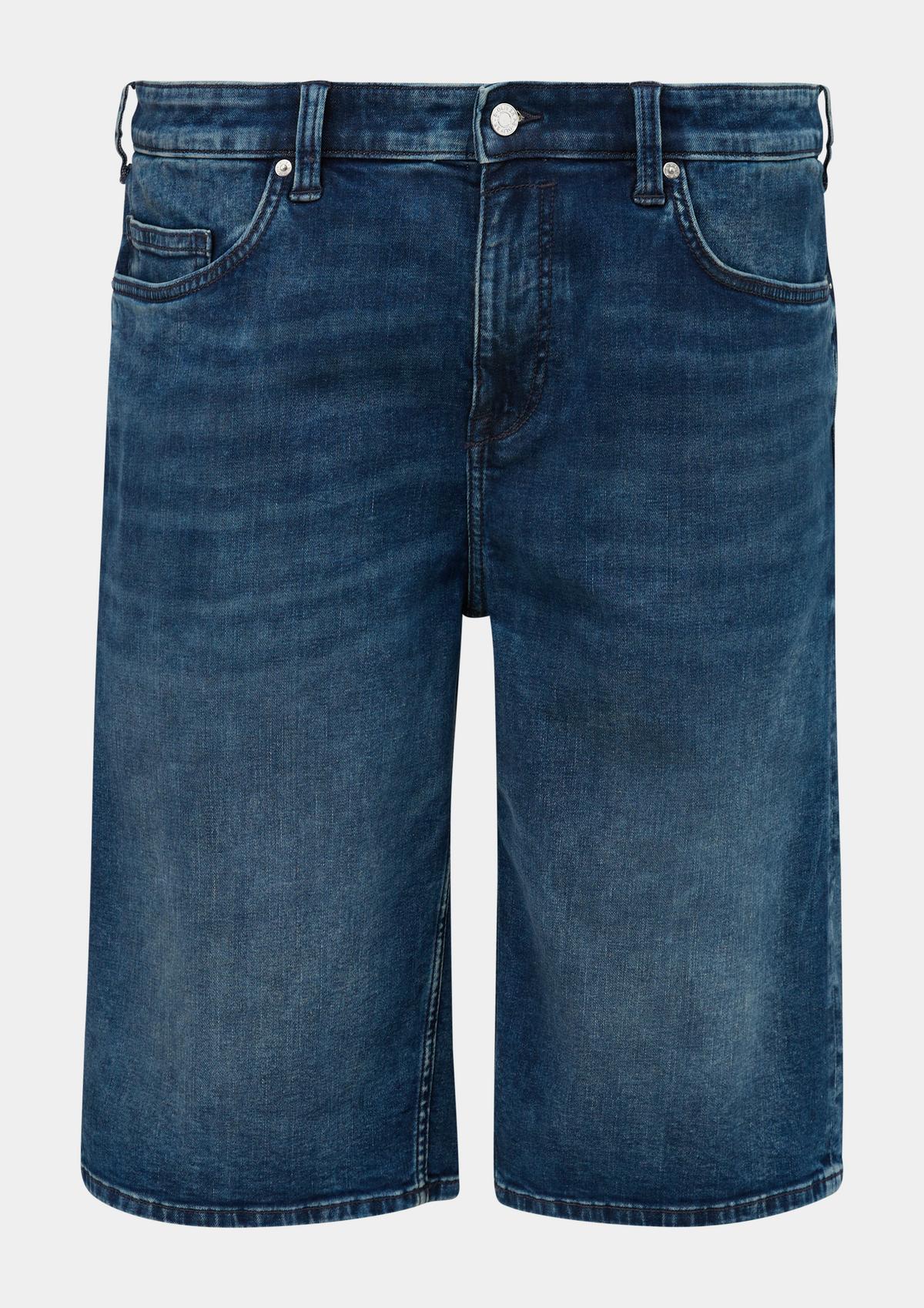 s.Oliver Relaxed: denim Bermudas with a garment wash