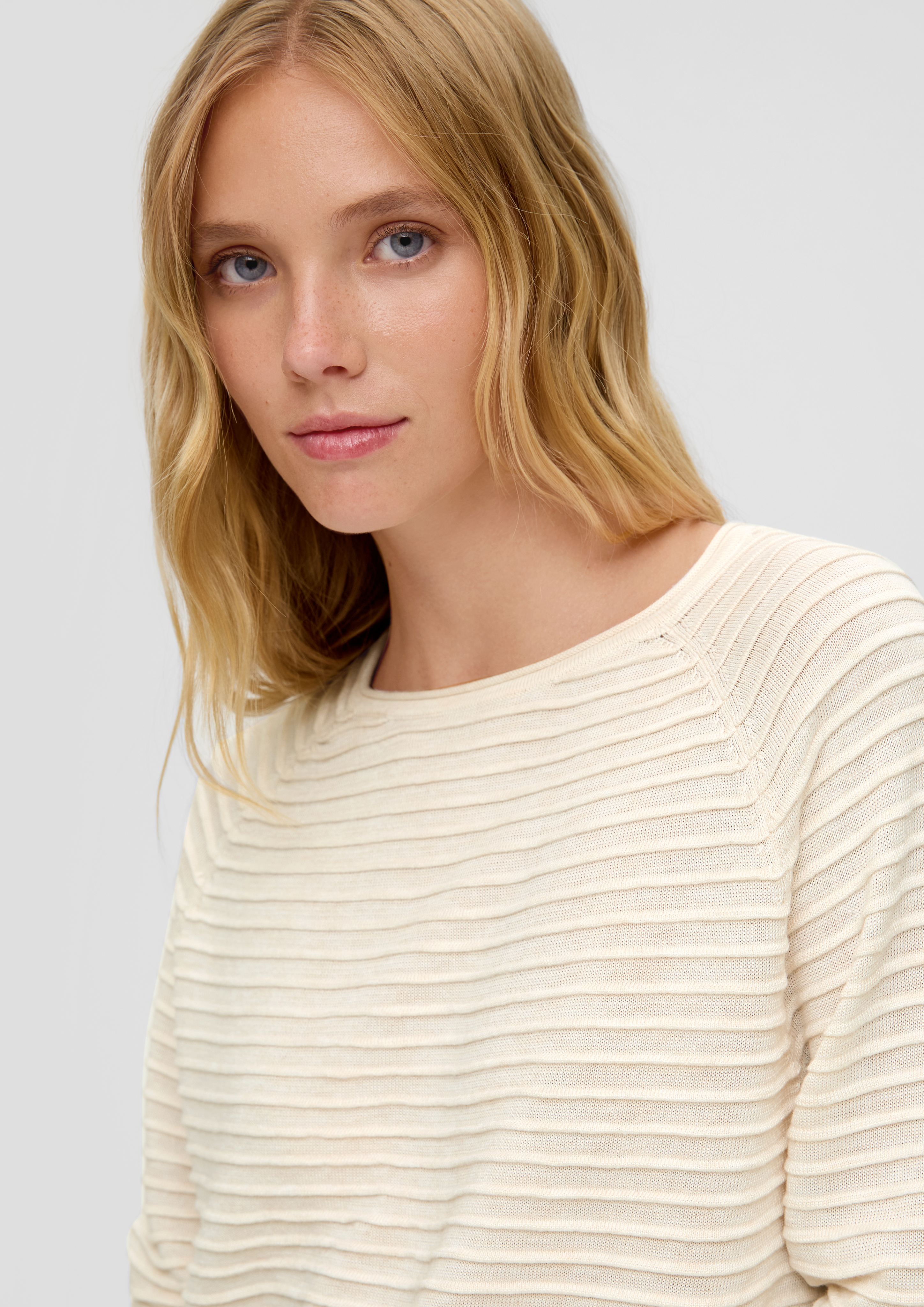 Pull en maille in 02W0, 99W0, 9400, 82W0, 78W0, 72W0, 50W0, 34W0, 62W0, 39W0 & 58W0