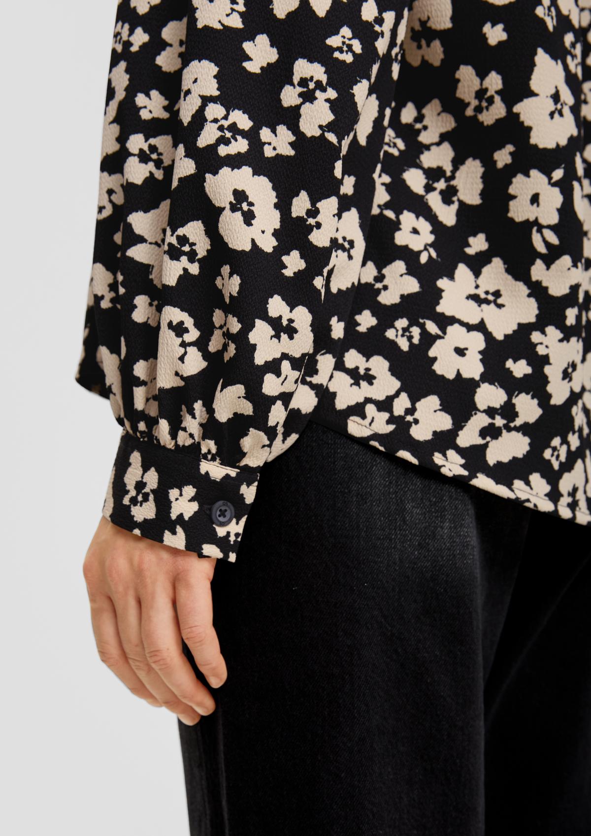 s.Oliver Crêpe blouse with an all-over print