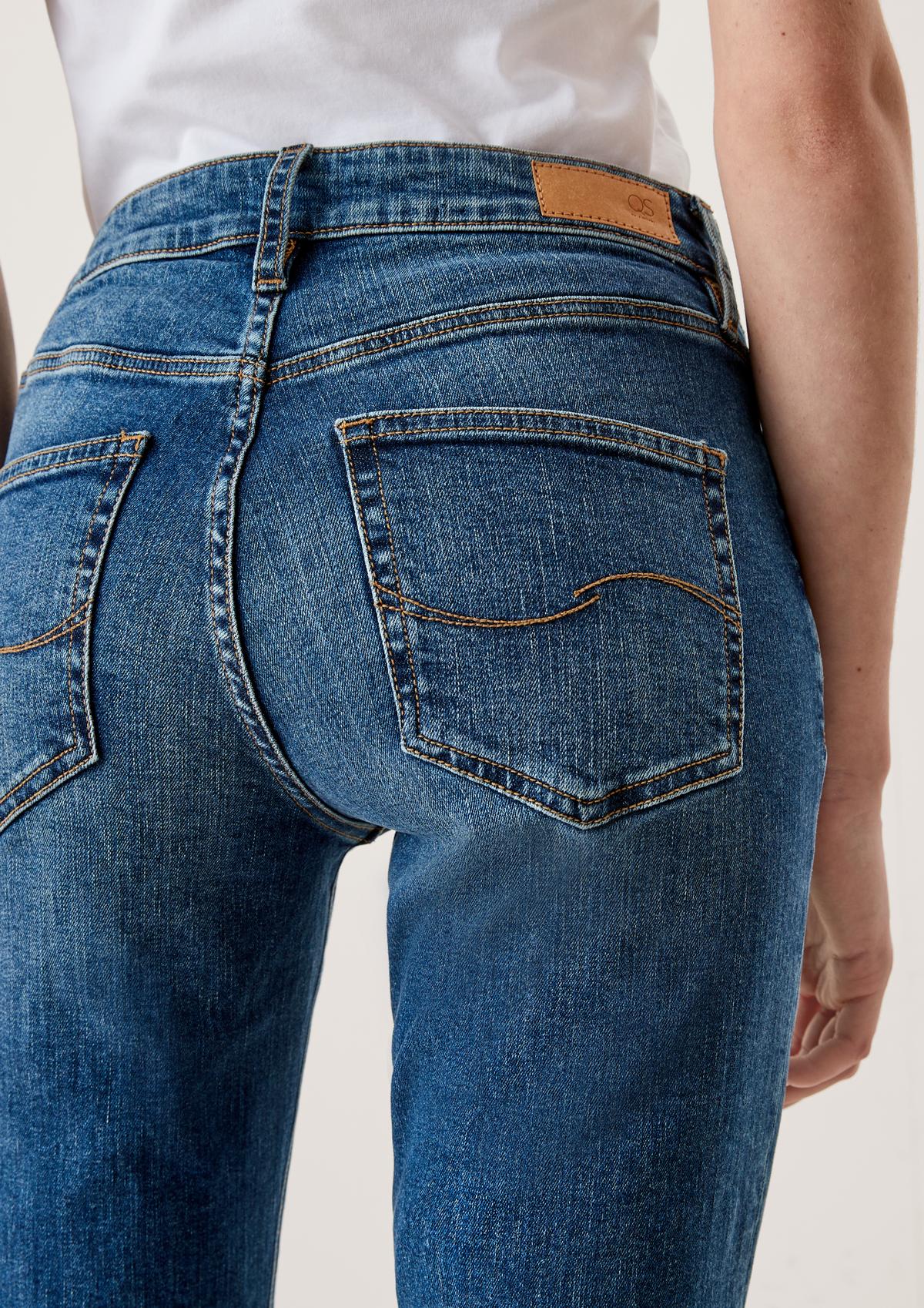 s.Oliver Jeans hlače Sadie / kroj Skinny Fit / Mid Rise / oprijete hlačnice