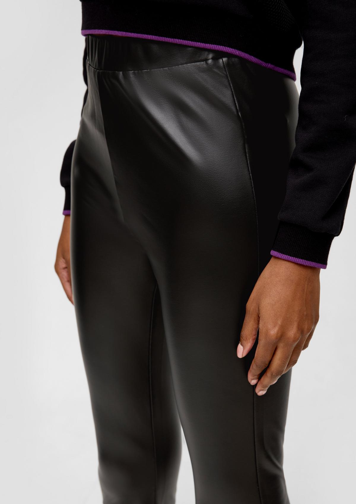 s.Oliver Skinny fit: faux leather trousers