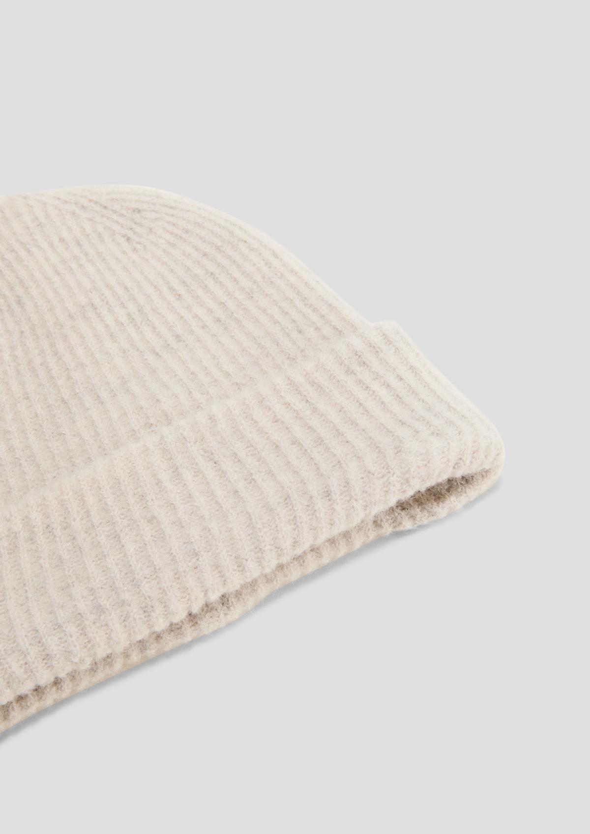 s.Oliver Knit hat in a wool blend