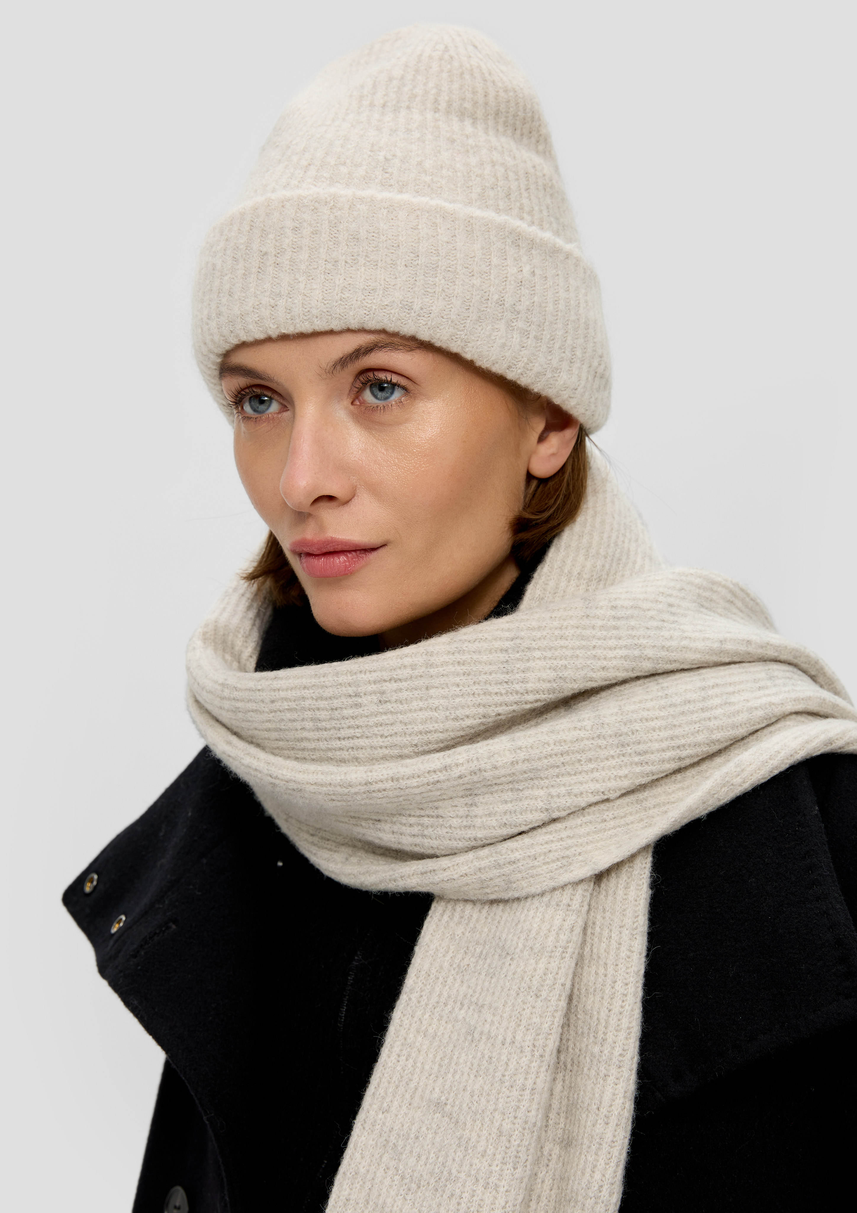 s.Oliver Strickmütze aus Wollmix